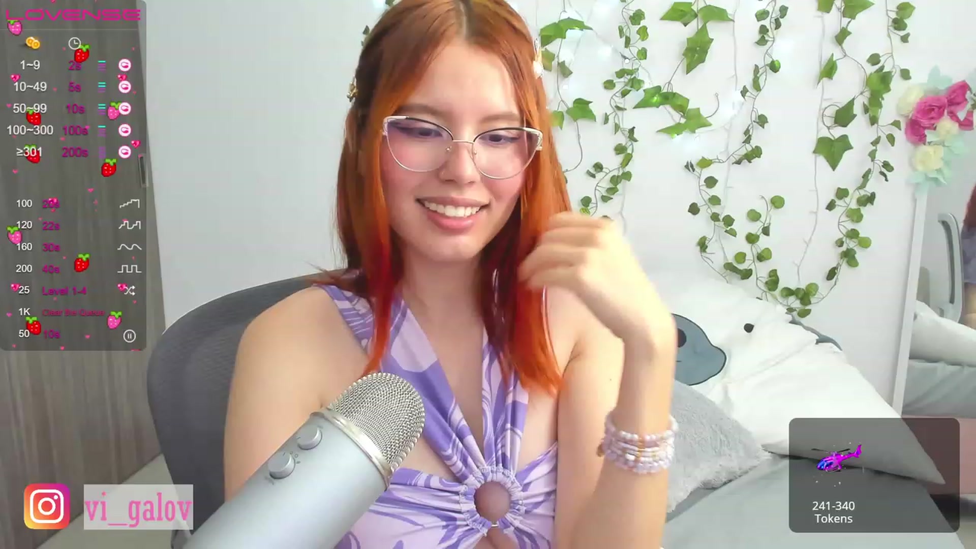 Gallery image thumbnail from Violet_120's myfreecams stream on, 01/09/2023, 07:25 image 14 of 20