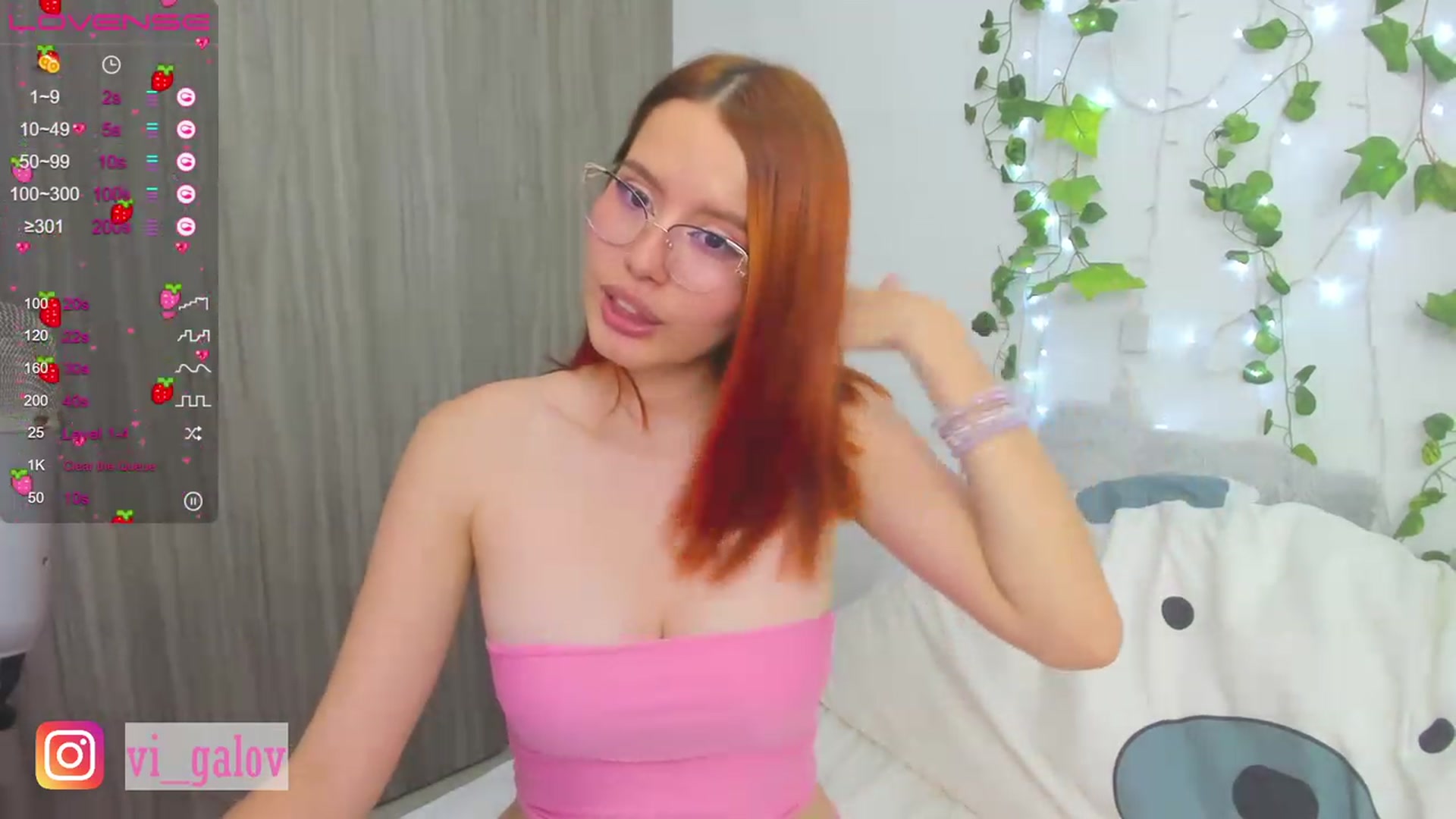 Gallery image thumbnail from Violet_120's myfreecams stream on, 01/17/2023, 08:31 image 17 of 20