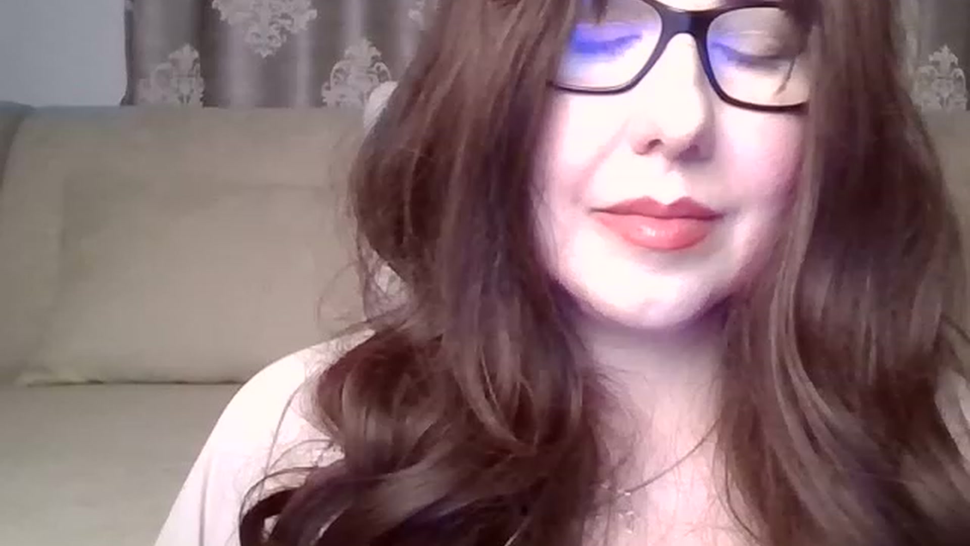 Gallery image thumbnail from Violet_Amy's myfreecams stream on, 11/21/2022, 24:18 image 1 of 20