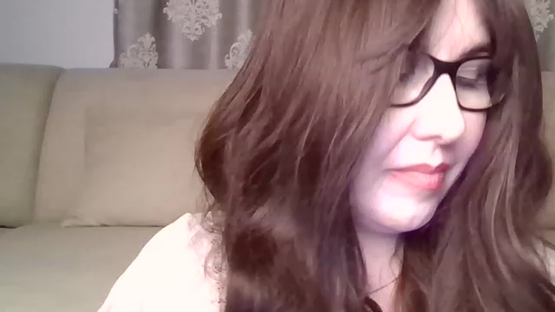 Gallery image thumbnail from Violet_Amy's myfreecams stream on, 11/21/2022, 01:37 image 18 of 20
