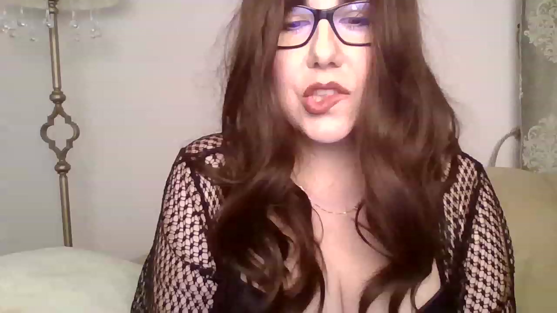 Gallery image thumbnail from Violet_Amy's myfreecams stream on, 11/24/2022, 04:32 image 10 of 20