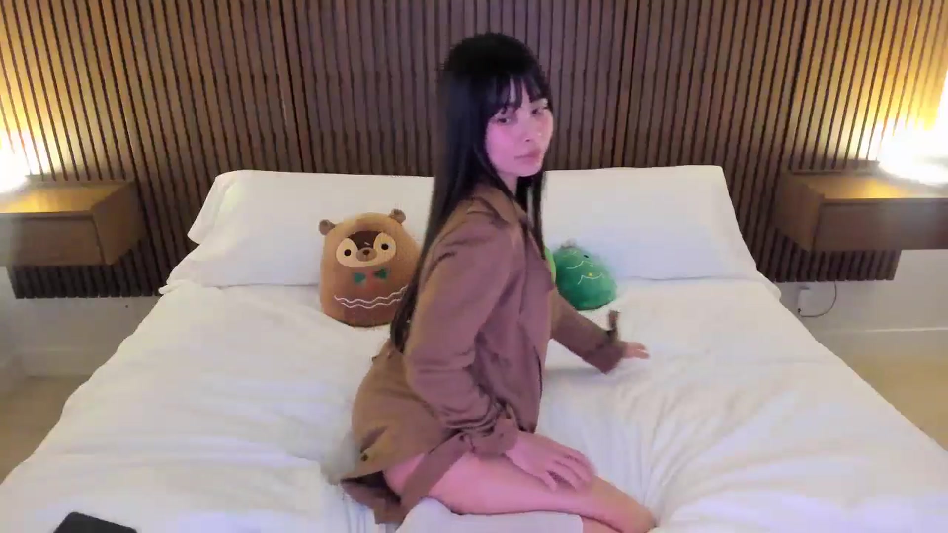 Gallery image thumbnail from Violet_Bau's myfreecams stream on, 12/07/2025, 05:07 image 2 of 20