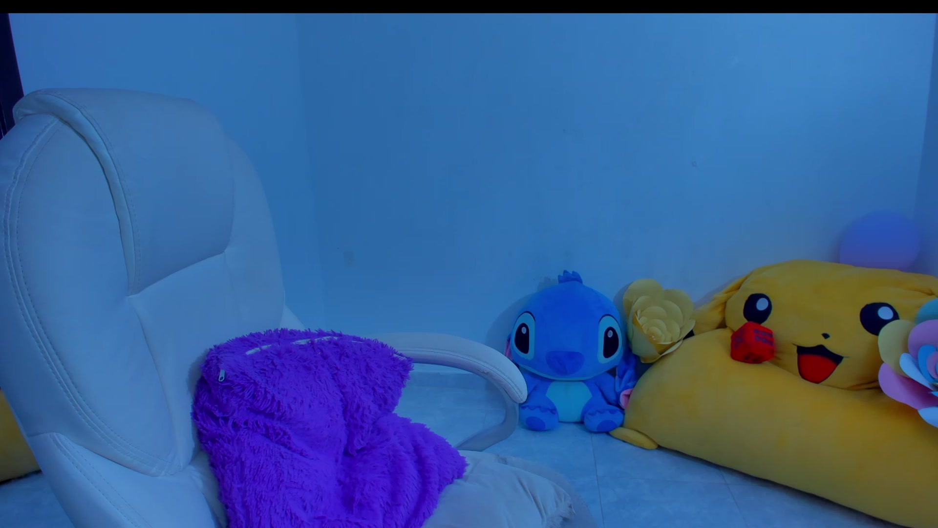 Gallery image thumbnail from Violet_Fit's myfreecams stream on, 11/15/2022, 15:29 image 7 of 20