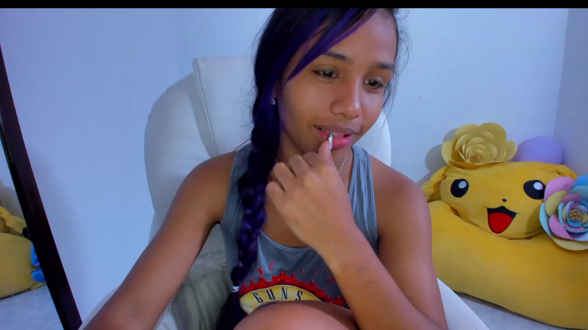 Gallery image thumbnail from Violet_Fit's myfreecams stream on, 11/18/2022, 14:30 image 20 of 20
