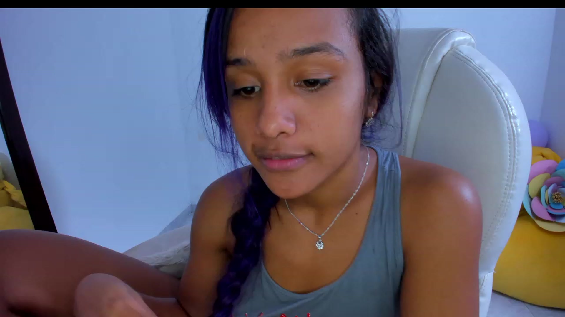 Gallery image thumbnail from Violet_Fit's myfreecams stream on, 11/18/2022, 16:00 image 20 of 20