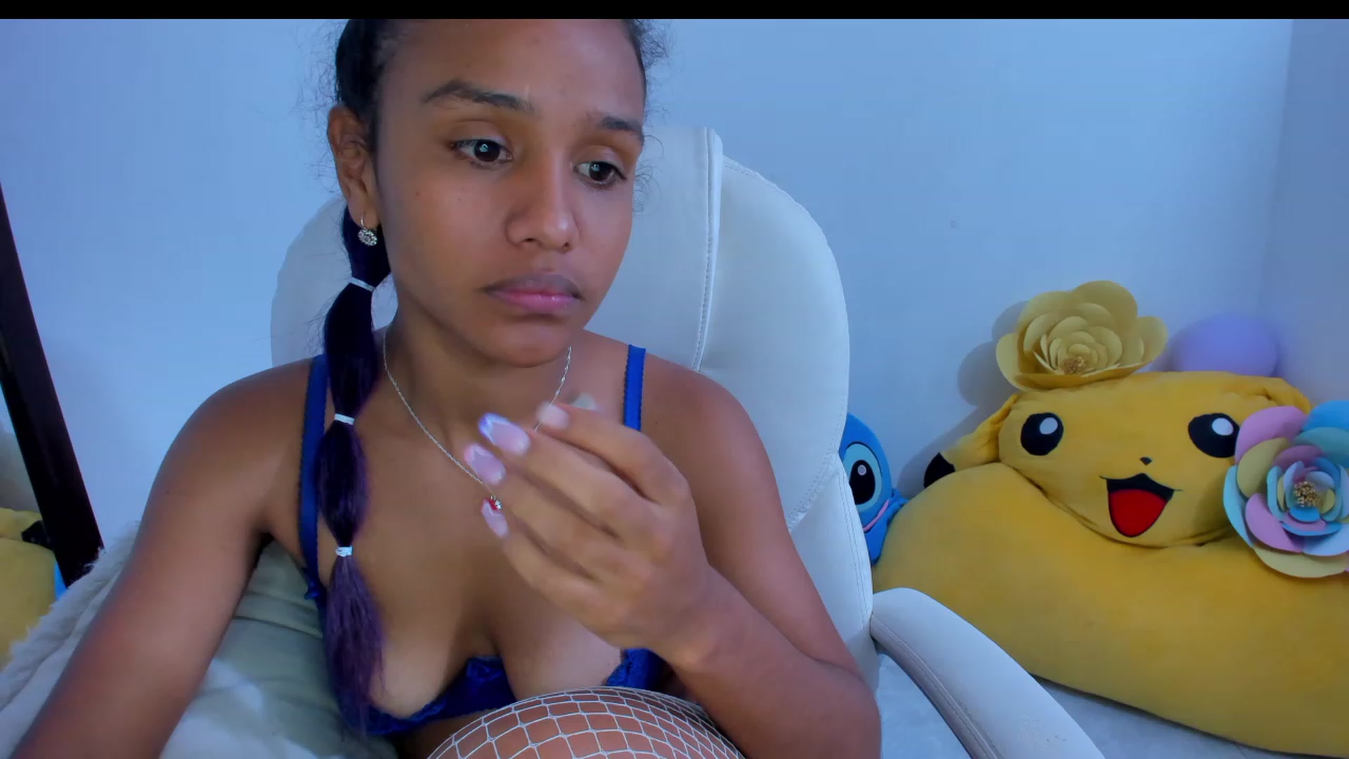 Gallery image thumbnail from Violet_Fit's myfreecams stream on, 11/19/2022, 14:28 image 8 of 20