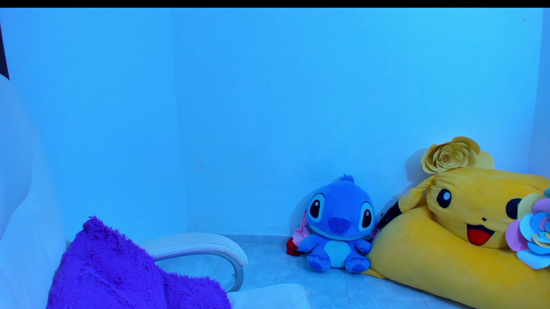 Gallery image thumbnail from Violet_Fit's myfreecams stream on, 11/21/2022, 14:36 image 14 of 20