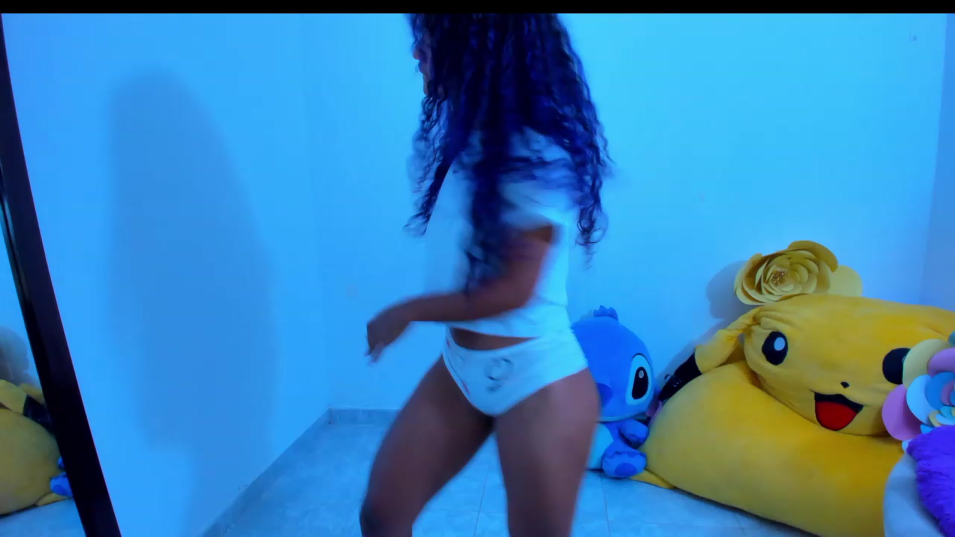 Gallery image thumbnail from Violet_Fit's myfreecams stream on, 11/21/2022, 14:57 image 20 of 20