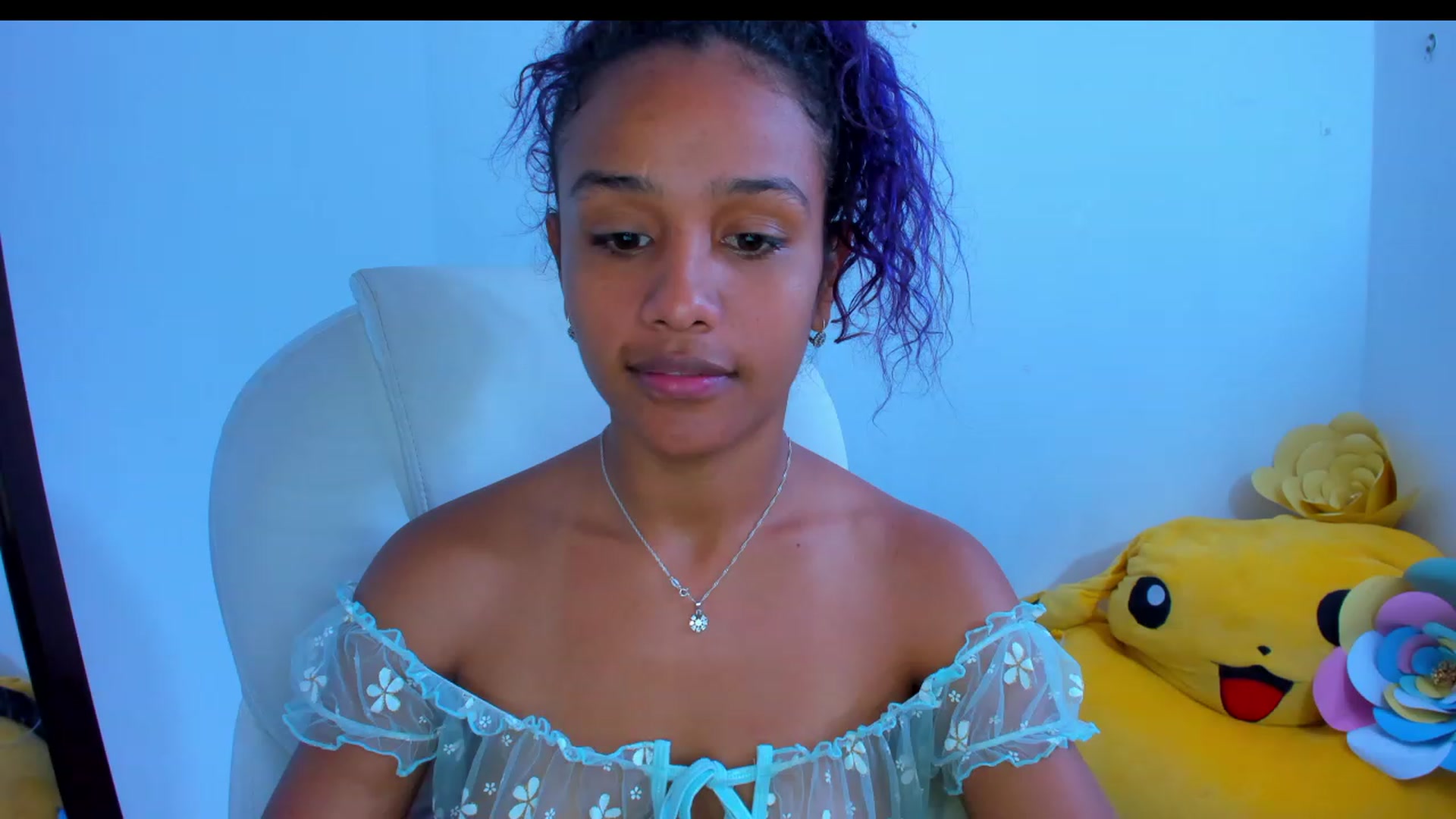 Gallery image thumbnail from Violet_Fit's myfreecams stream on, 11/22/2022, 14:48 image 13 of 20