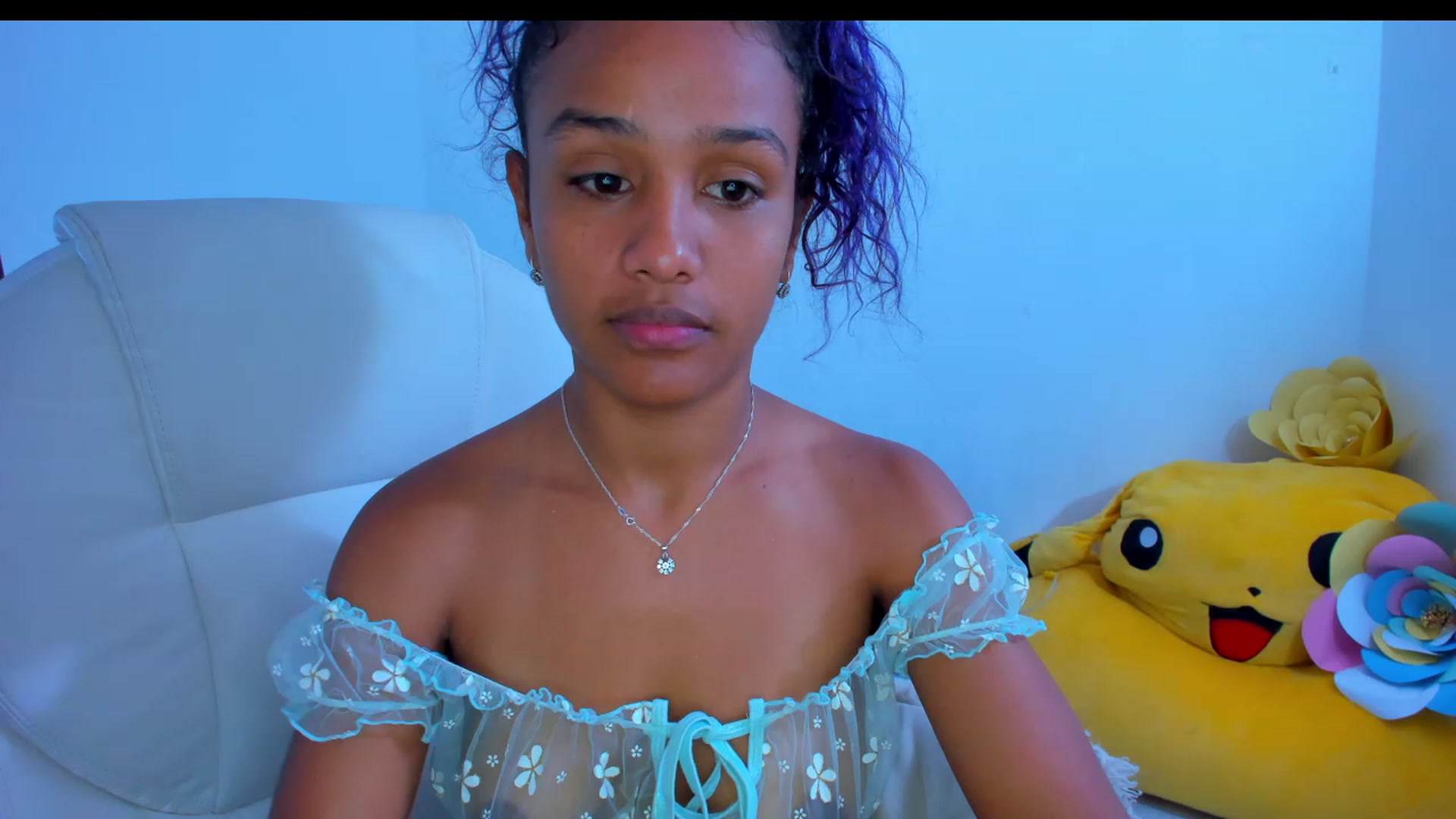 Gallery image thumbnail from Violet_Fit's myfreecams stream on, 11/22/2022, 14:48 image 5 of 20