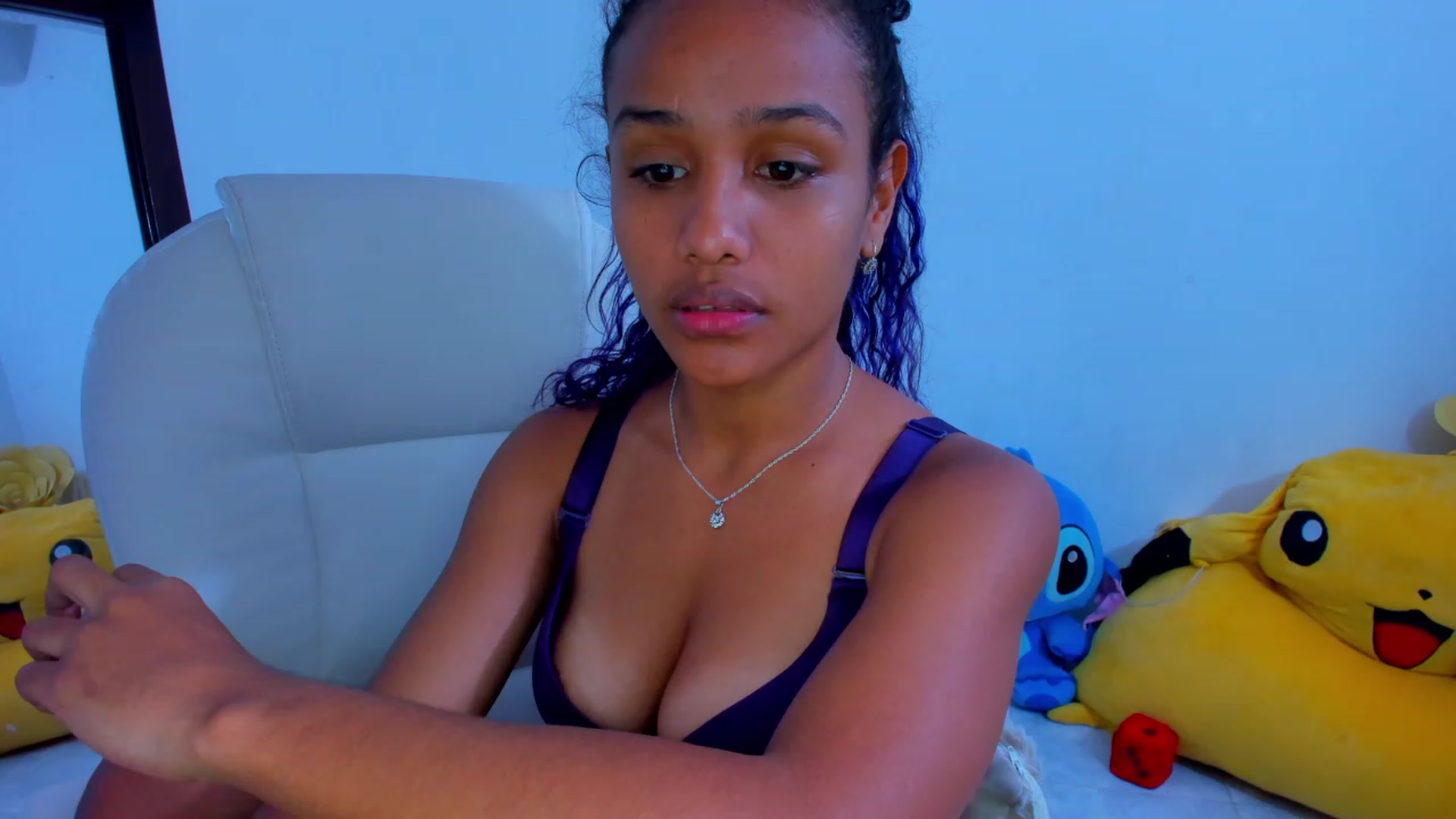 Gallery image thumbnail from Violet_Fit's myfreecams stream on, 11/23/2022, 15:29 image 6 of 20