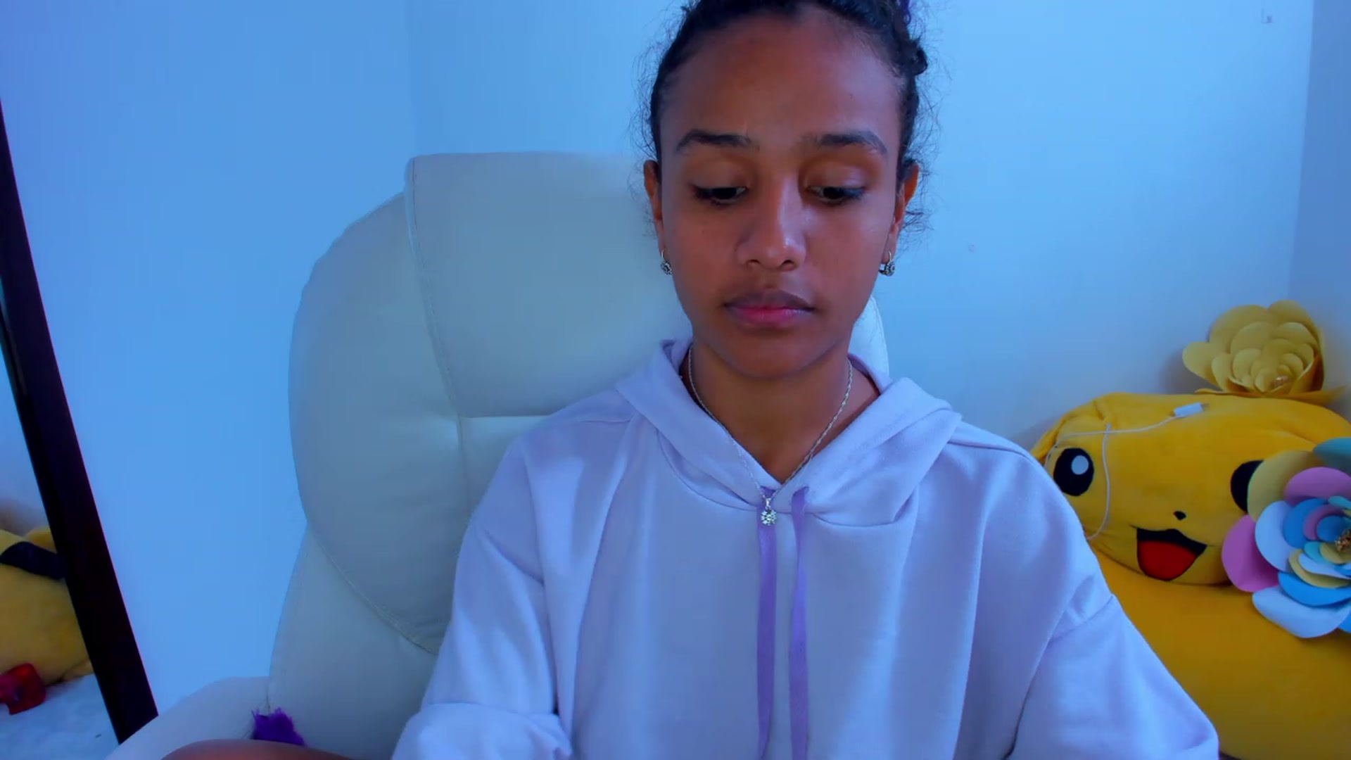 Gallery image thumbnail from Violet_Fit's myfreecams stream on, 11/24/2022, 14:27 image 4 of 20