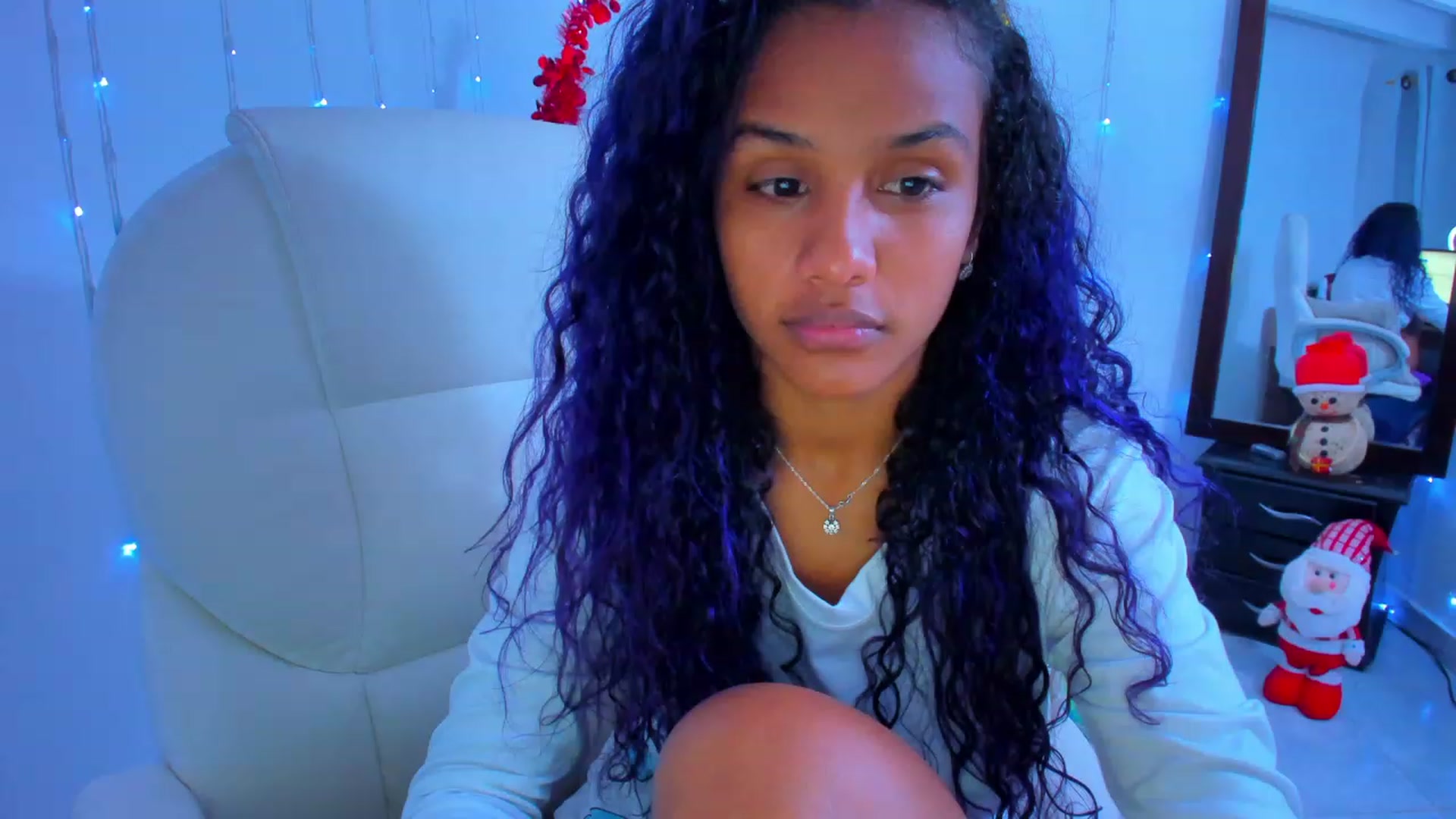 Gallery image thumbnail from Violet_Fit's myfreecams stream on, 12/06/2022, 12:55 image 8 of 20