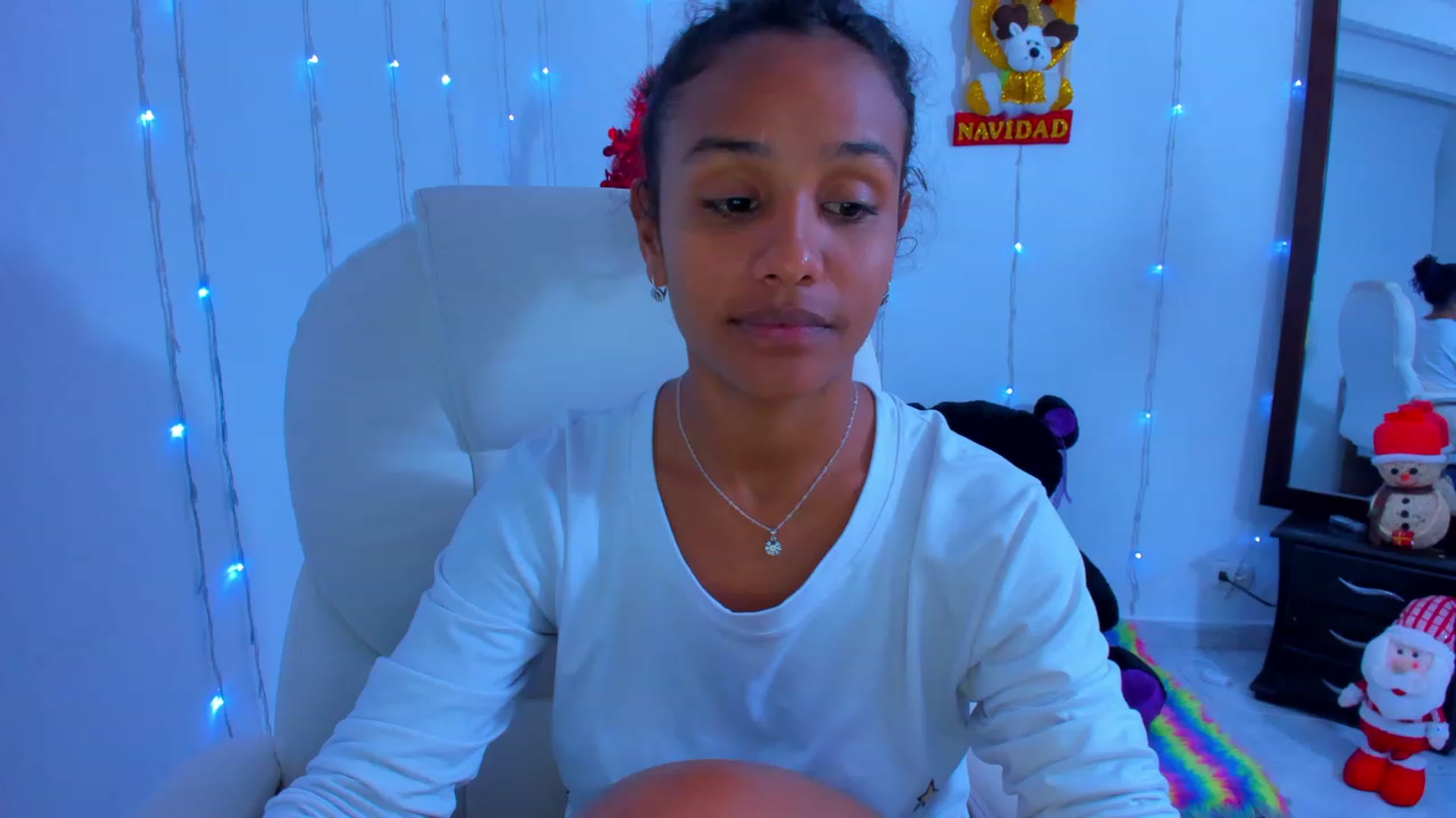 Gallery image thumbnail from Violet_Fit's myfreecams stream on, 12/06/2022, 15:09 image 15 of 20