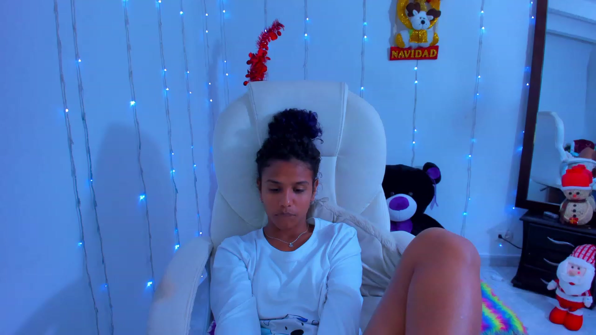 Gallery image thumbnail from Violet_Fit's myfreecams stream on, 12/06/2022, 15:09 image 17 of 20