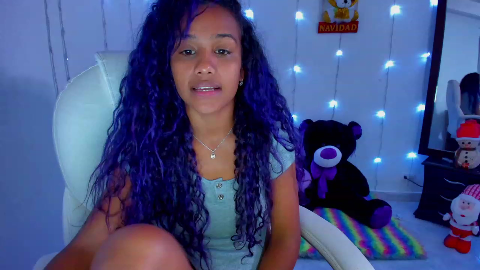 Gallery image thumbnail from Violet_Fit's myfreecams stream on, 12/07/2022, 12:08 image 17 of 20