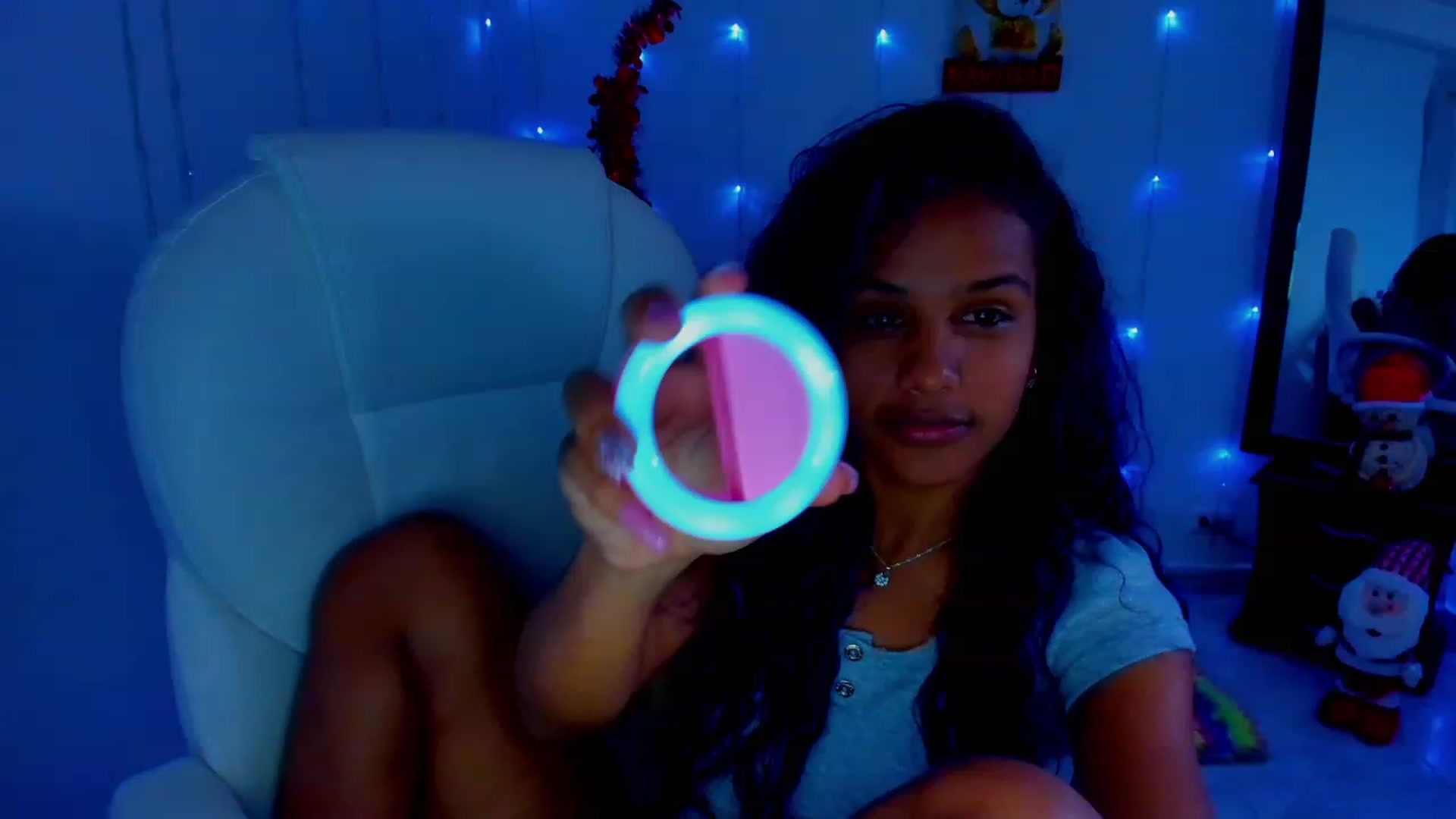 Gallery image thumbnail from Violet_Fit's myfreecams stream on, 12/07/2022, 13:46 image 9 of 20