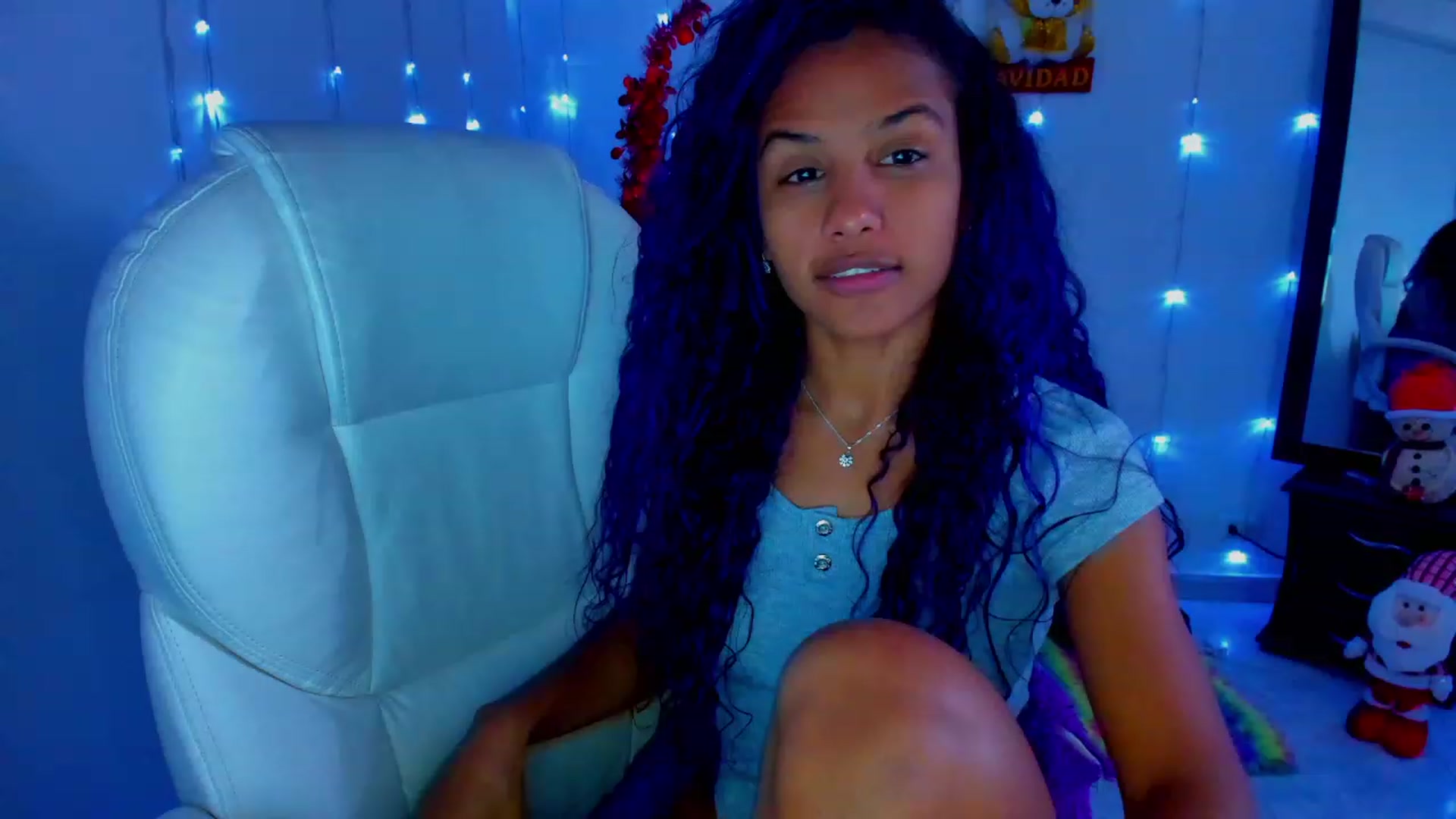 Gallery image thumbnail from Violet_Fit's myfreecams stream on, 12/07/2022, 13:46 image 3 of 20