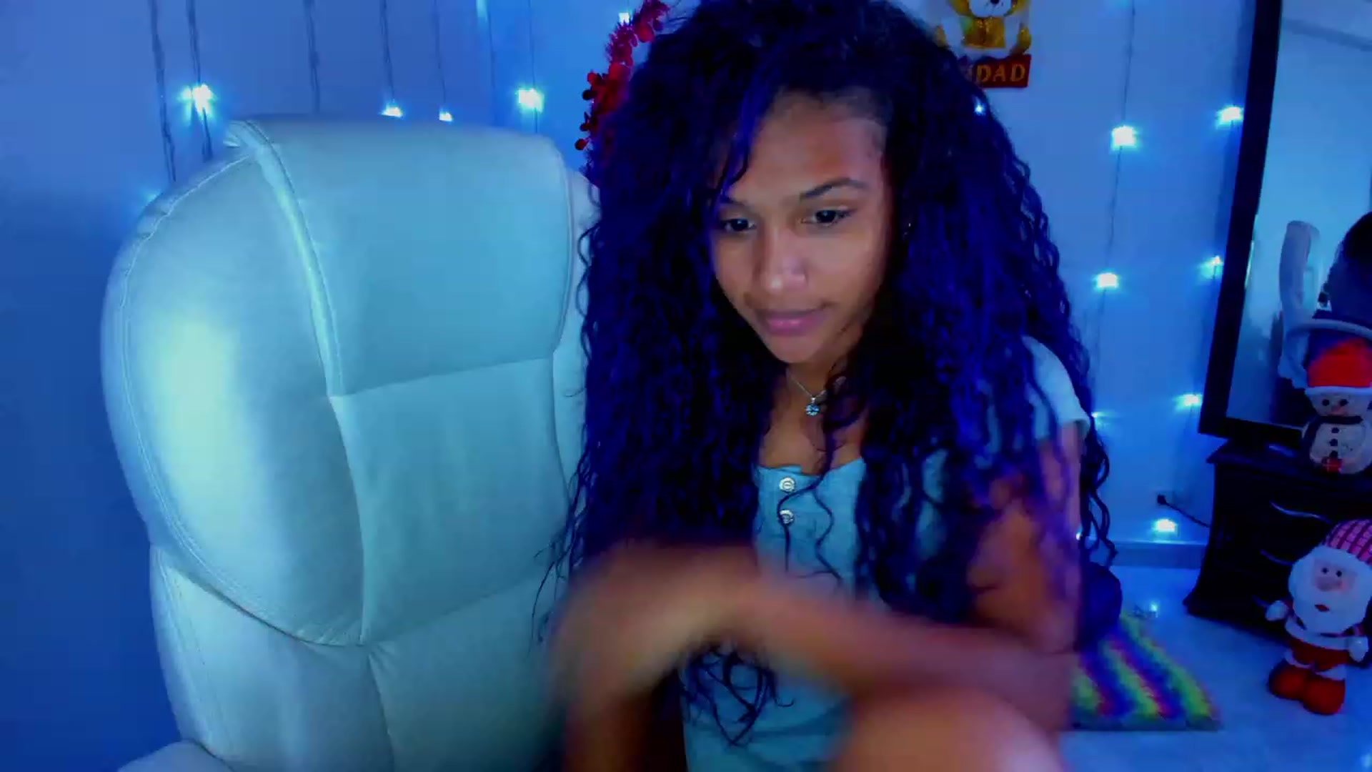 Gallery image thumbnail from Violet_Fit's myfreecams stream on, 12/07/2022, 13:46 image 1 of 20