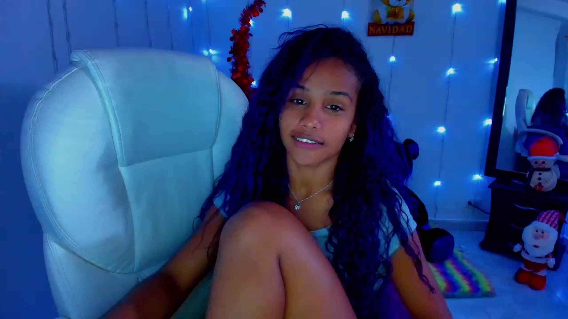 Gallery image thumbnail from Violet_Fit's myfreecams stream on, 12/07/2022, 13:46 image 6 of 20