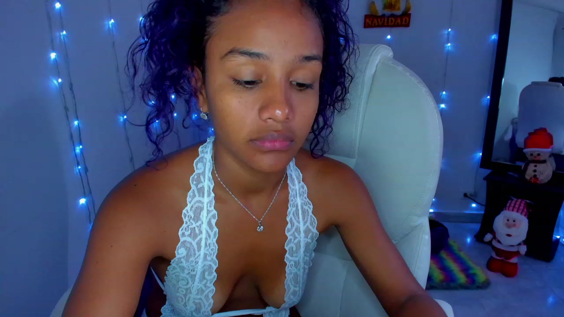 Gallery image thumbnail from Violet_Fit's myfreecams stream on, 12/09/2022, 13:03 image 11 of 20