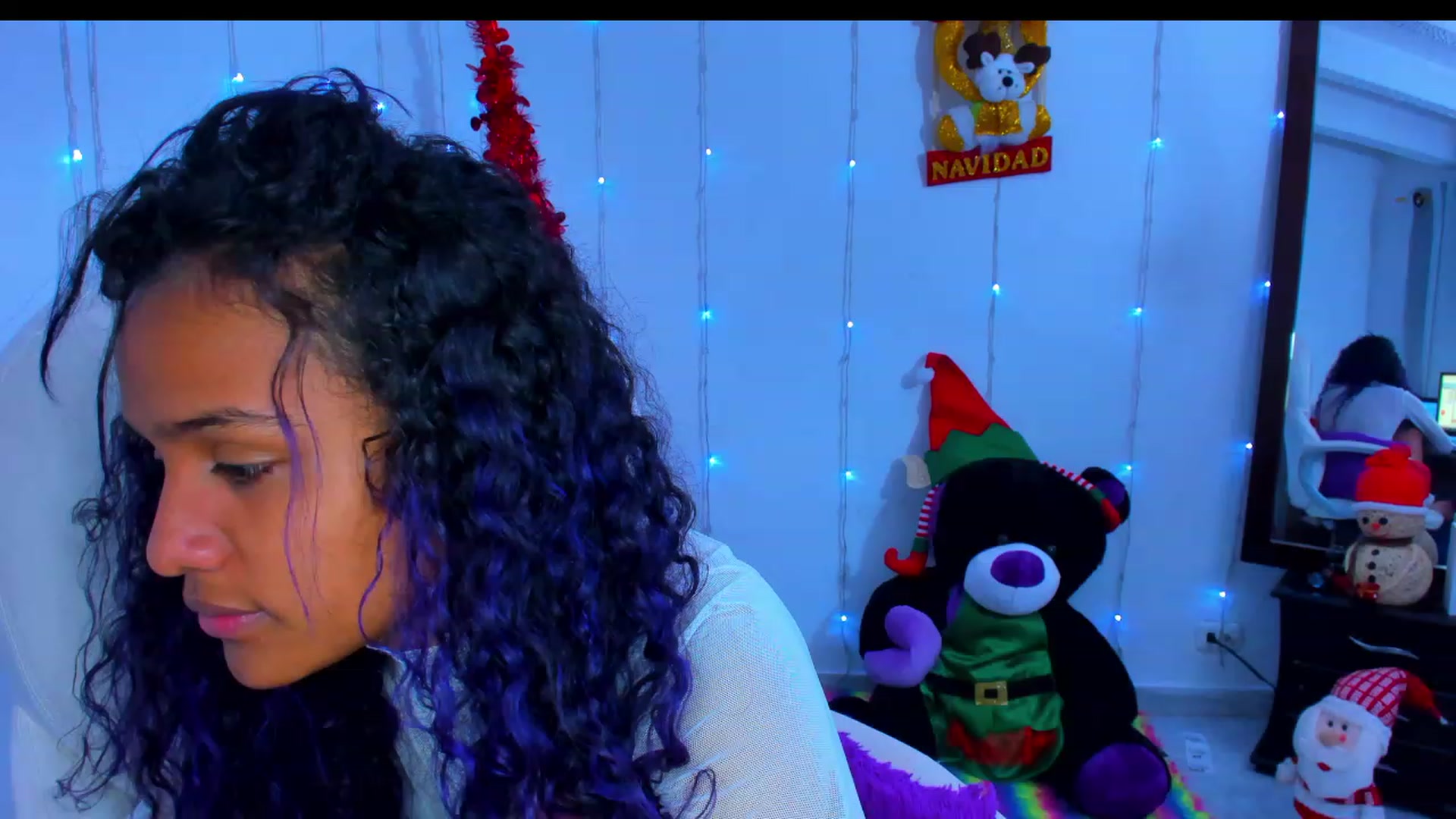 Gallery image thumbnail from Violet_Fit's myfreecams stream on, 12/17/2022, 12:38 image 13 of 20
