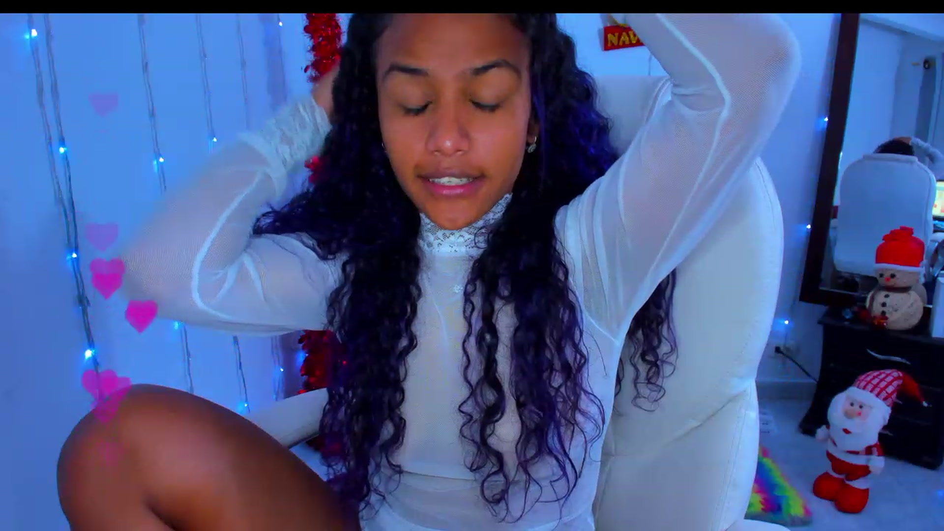 Gallery image thumbnail from Violet_Fit's myfreecams stream on, 12/17/2022, 12:38 image 19 of 20