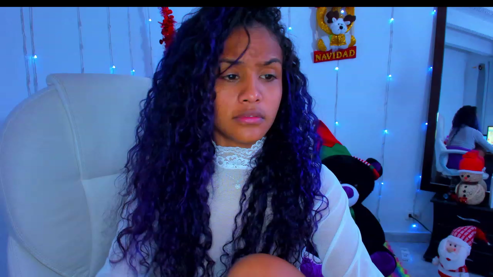 Gallery image thumbnail from Violet_Fit's myfreecams stream on, 12/17/2022, 12:38 image 11 of 20