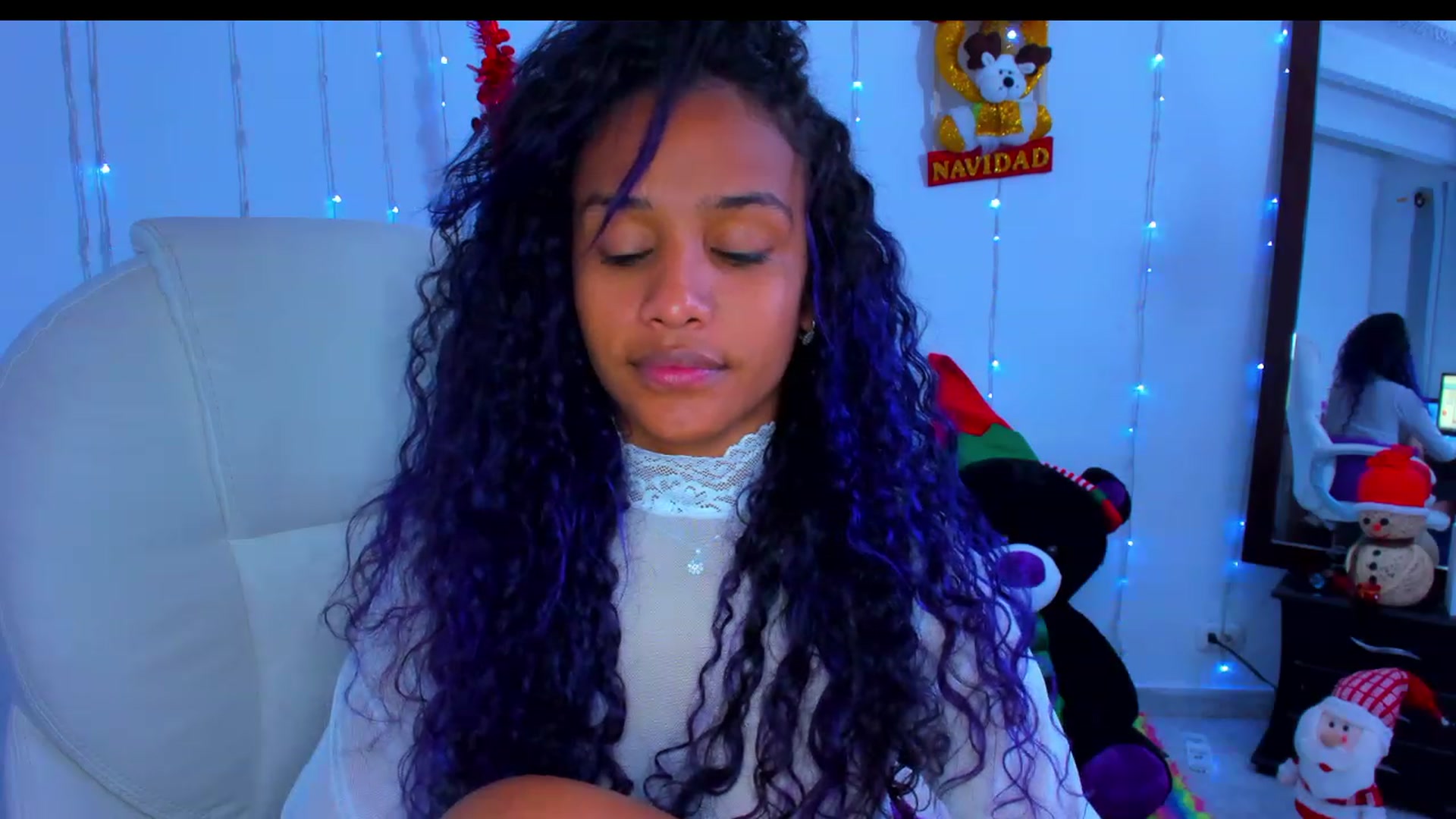 Gallery image thumbnail from Violet_Fit's myfreecams stream on, 12/17/2022, 12:38 image 15 of 20