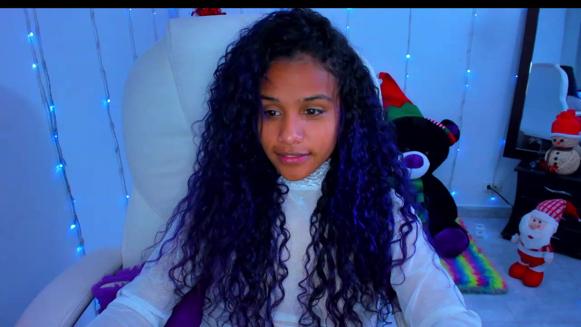 Gallery image thumbnail from Violet_Fit's myfreecams stream on, 12/17/2022, 13:17 image 8 of 20