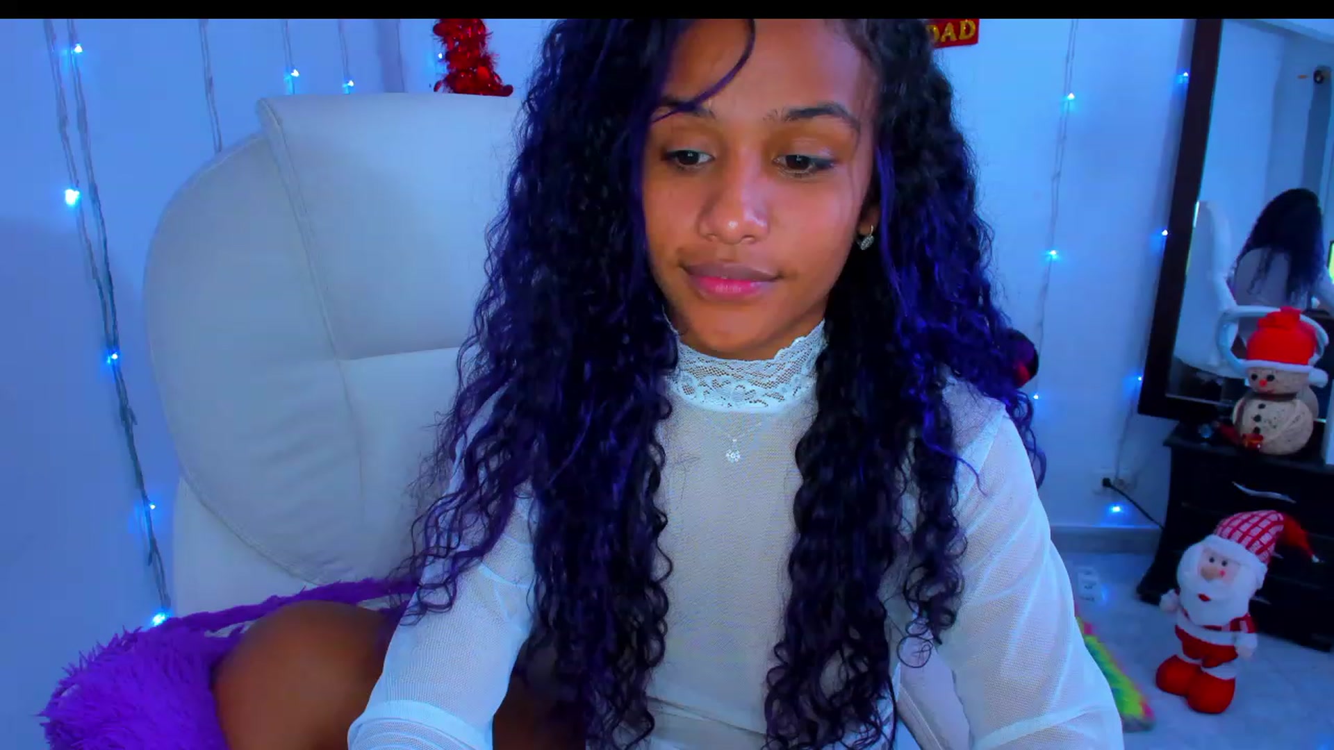 Gallery image thumbnail from Violet_Fit's myfreecams stream on, 12/17/2022, 13:29 image 15 of 20