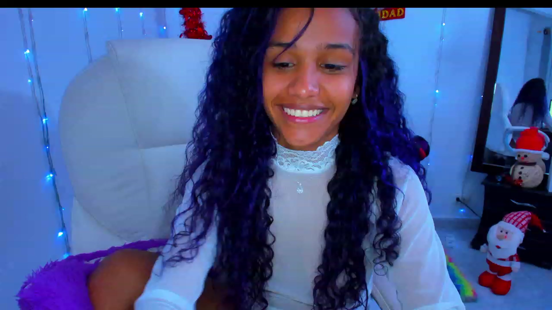 Gallery image thumbnail from Violet_Fit's myfreecams stream on, 12/17/2022, 13:29 image 16 of 20