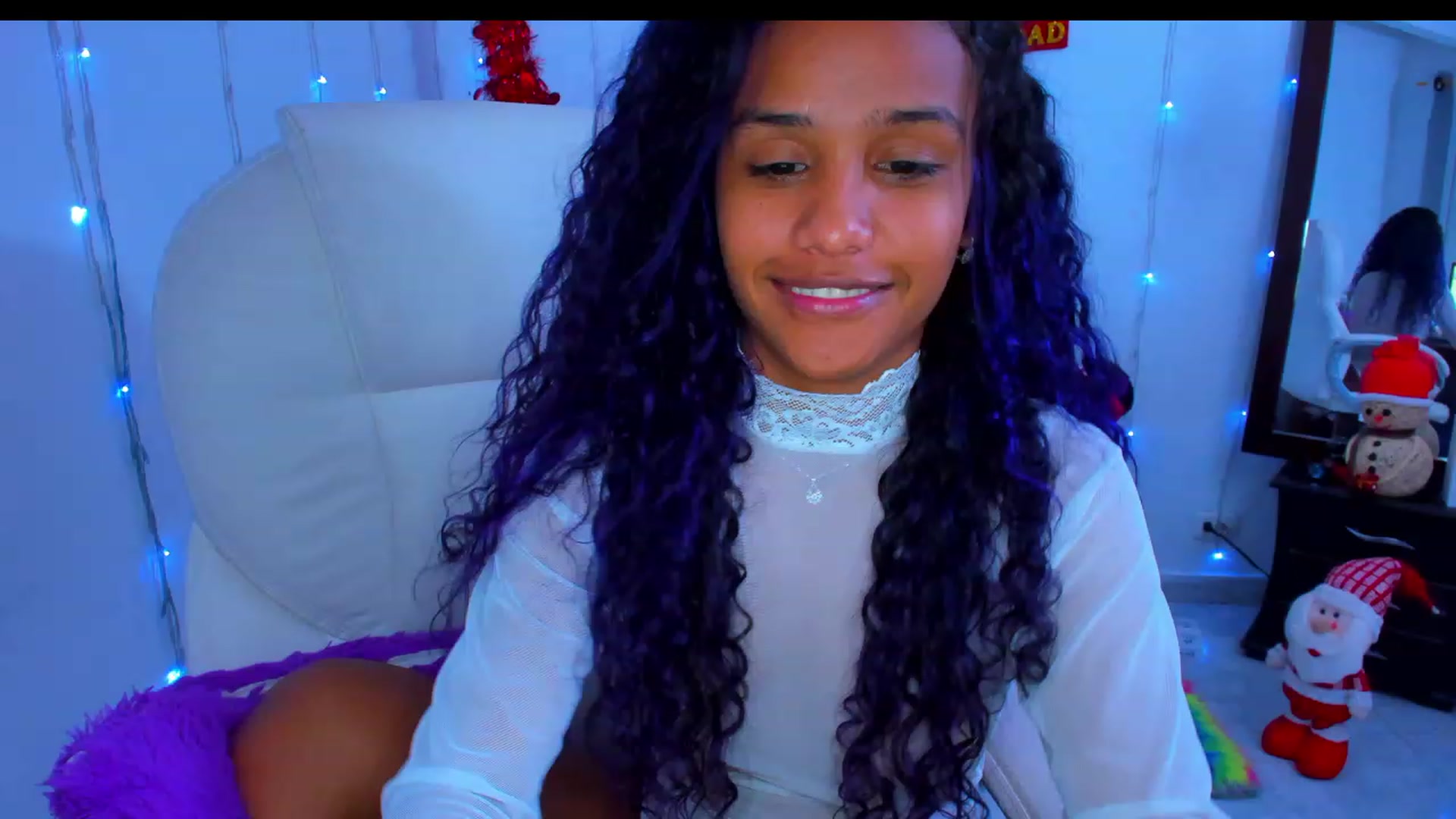 Gallery image thumbnail from Violet_Fit's myfreecams stream on, 12/17/2022, 13:29 image 18 of 20