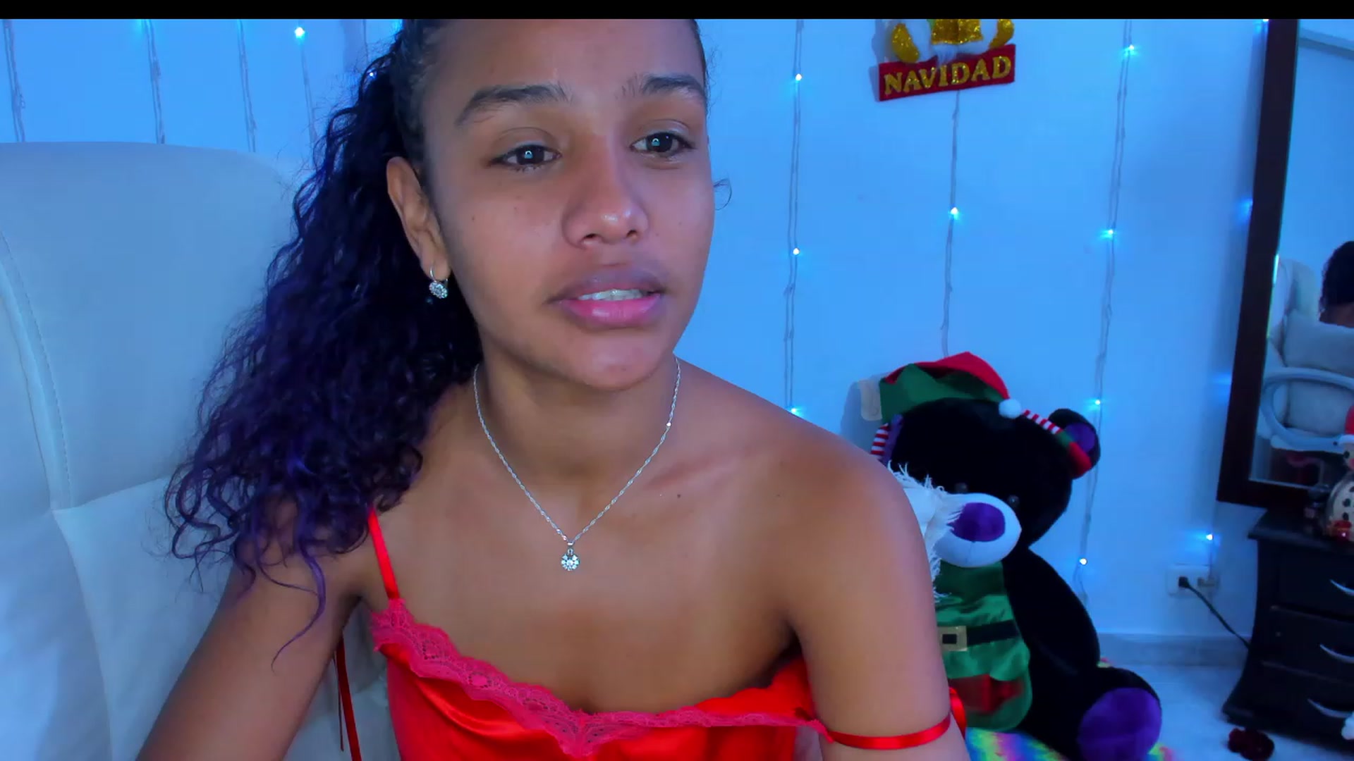 Gallery image thumbnail from Violet_Fit's myfreecams stream on, 12/20/2022, 12:36 image 1 of 20