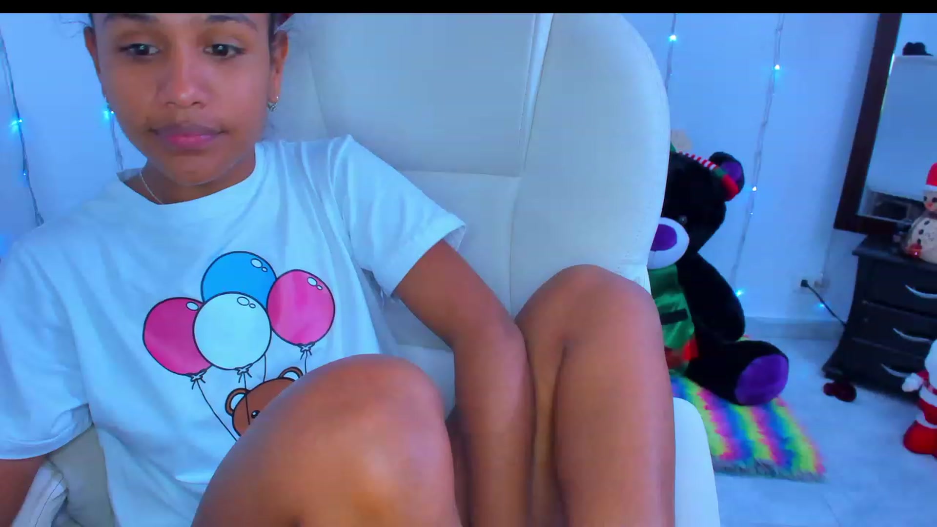 Gallery image thumbnail from Violet_Fit's myfreecams stream on, 12/21/2022, 13:17 image 20 of 20