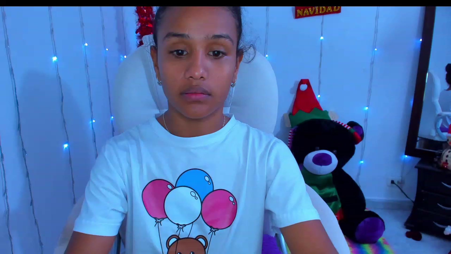 Gallery image thumbnail from Violet_Fit's myfreecams stream on, 12/21/2022, 14:42 image 15 of 20
