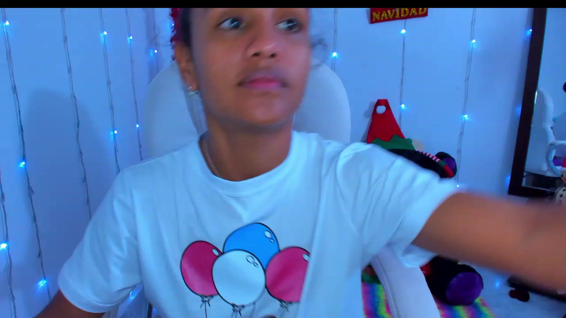 Gallery image thumbnail from Violet_Fit's myfreecams stream on, 12/21/2022, 14:42 image 13 of 20