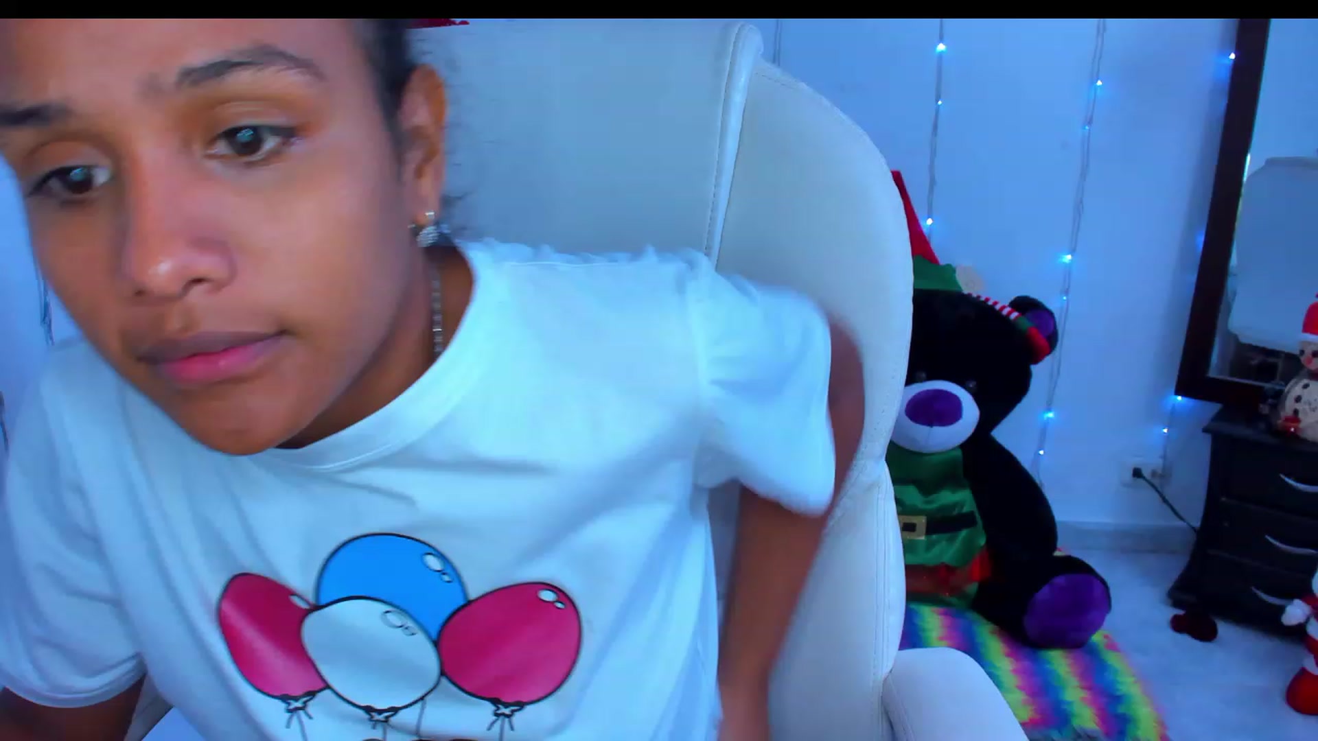 Gallery image thumbnail from Violet_Fit's myfreecams stream on, 12/21/2022, 14:42 image 4 of 20