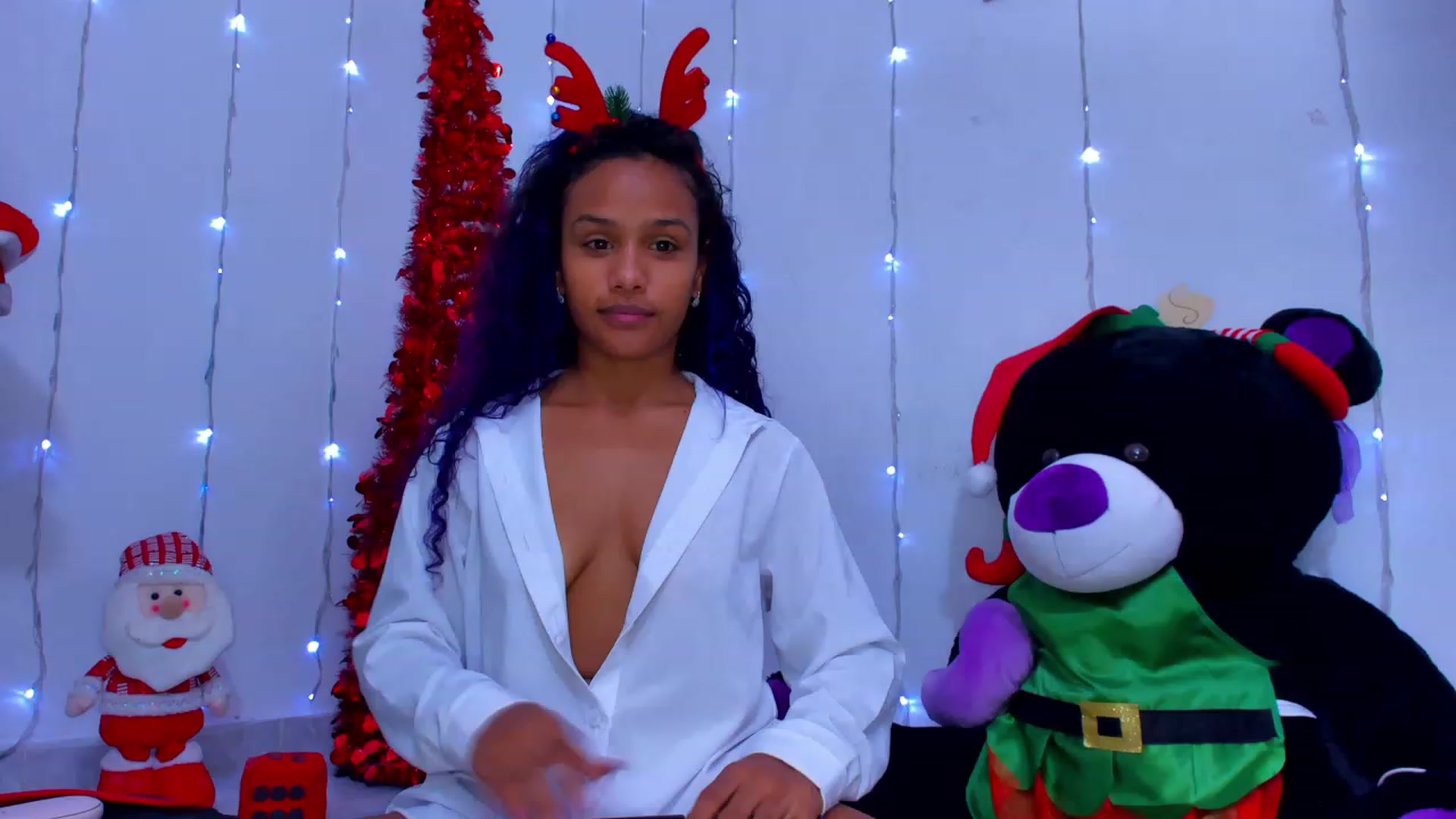 Gallery image thumbnail from Violet_Fit's myfreecams stream on, 12/23/2022, 14:07 image 7 of 20