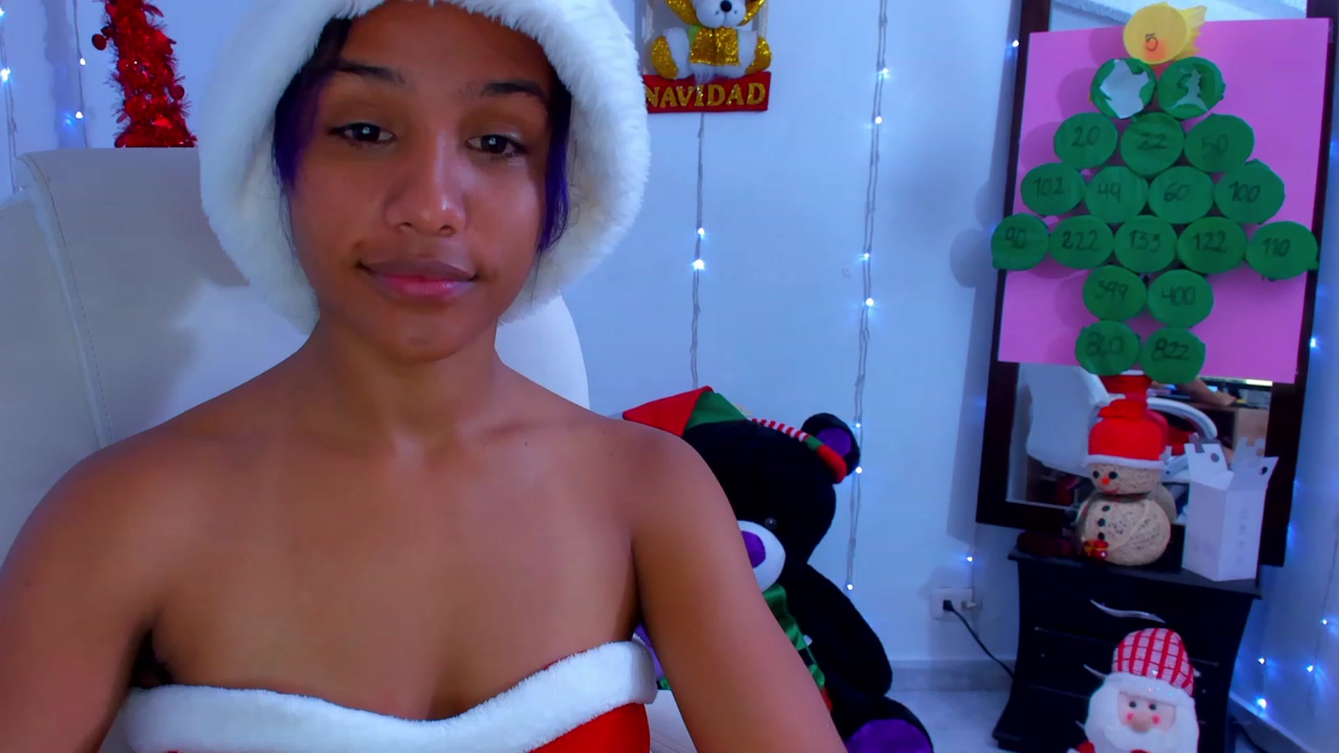Gallery image thumbnail from Violet_Fit's myfreecams stream on, 12/24/2022, 12:57 image 2 of 20