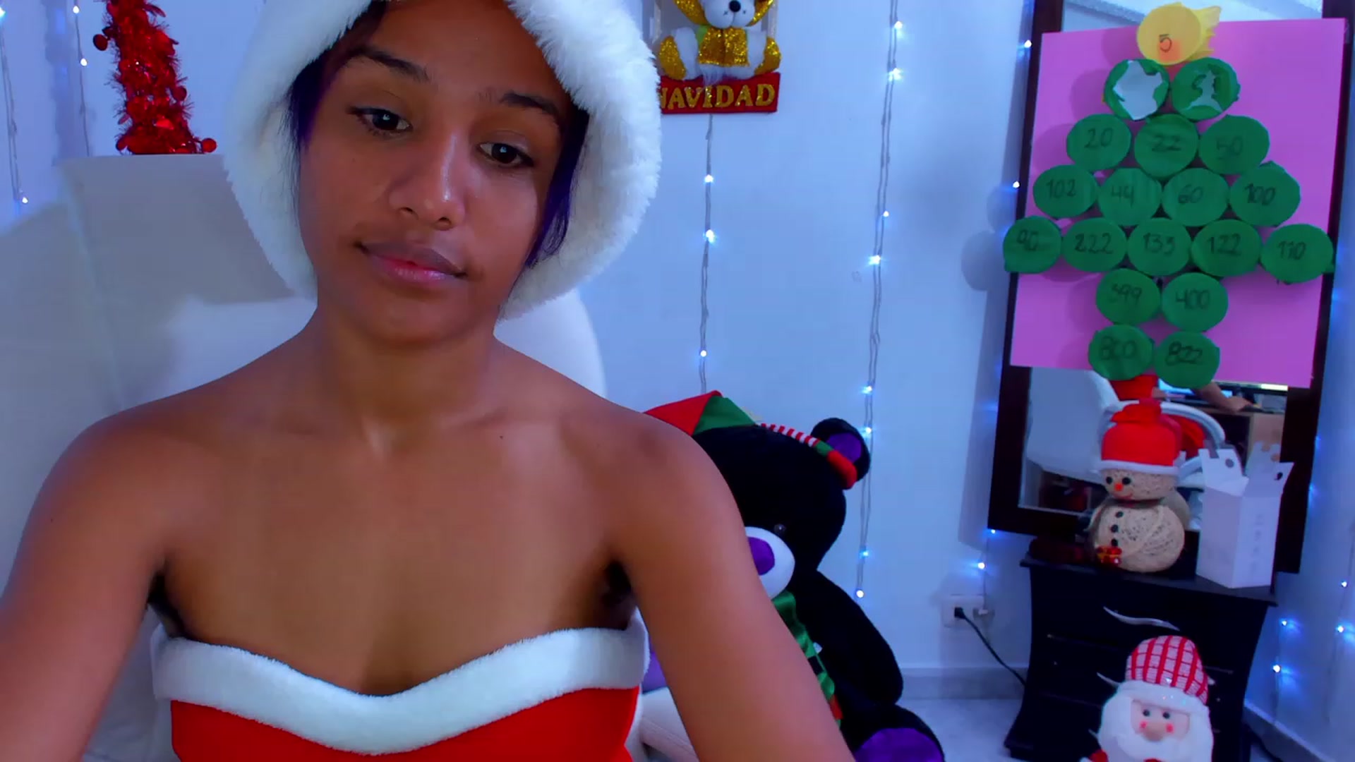 Gallery image thumbnail from Violet_Fit's myfreecams stream on, 12/24/2022, 12:57 image 6 of 20