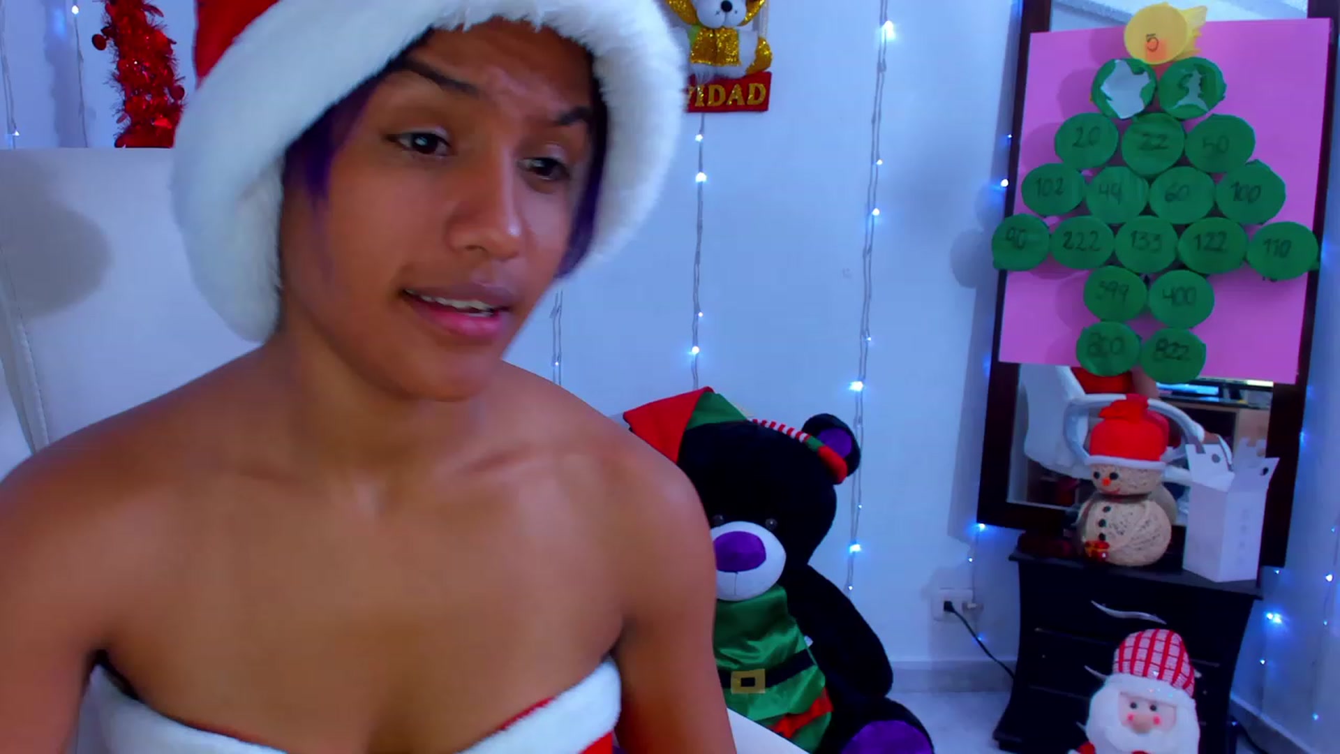 Gallery image thumbnail from Violet_Fit's myfreecams stream on, 12/24/2022, 12:57 image 5 of 20