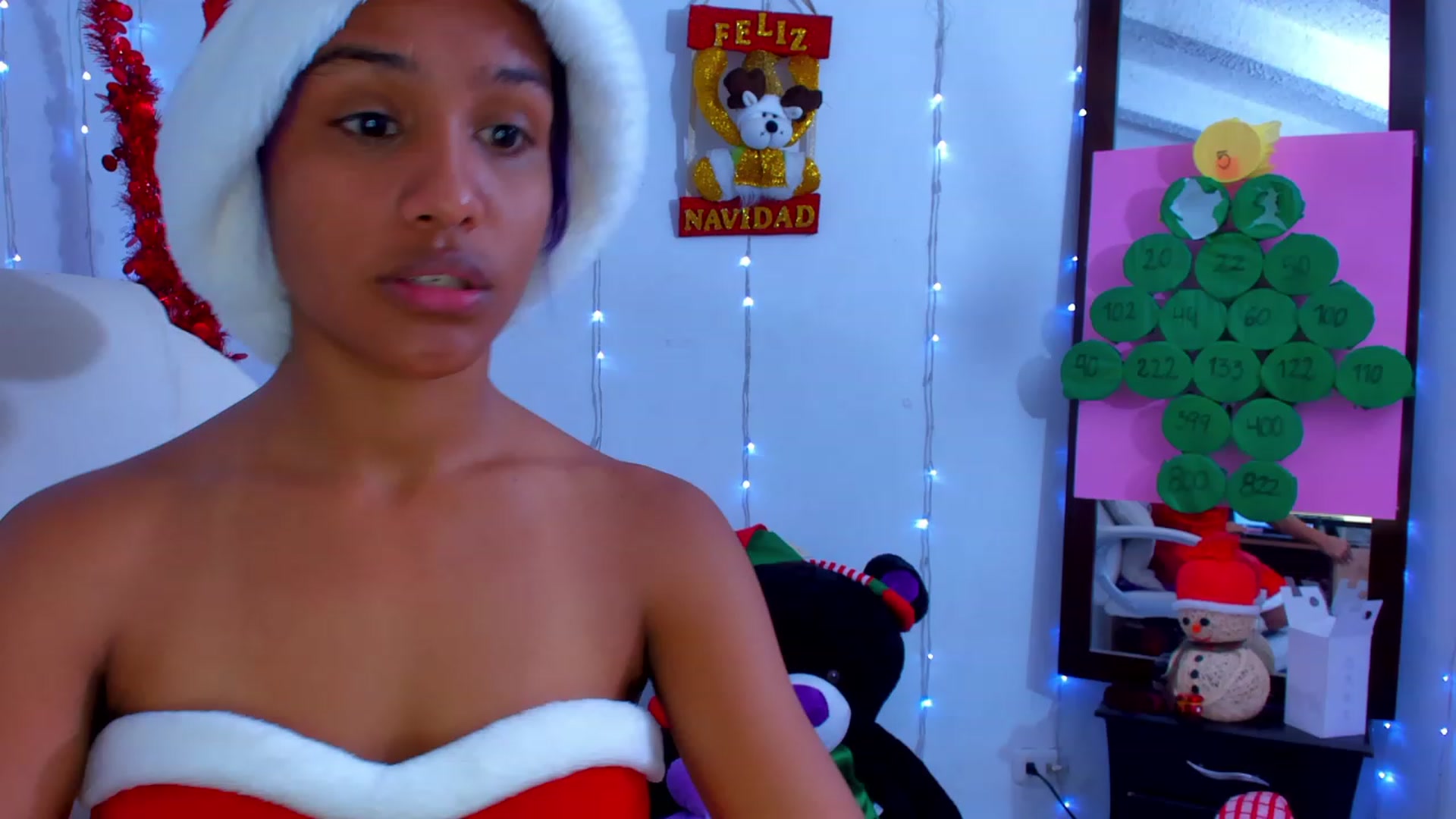 Gallery image thumbnail from Violet_Fit's myfreecams stream on, 12/24/2022, 12:57 image 9 of 20