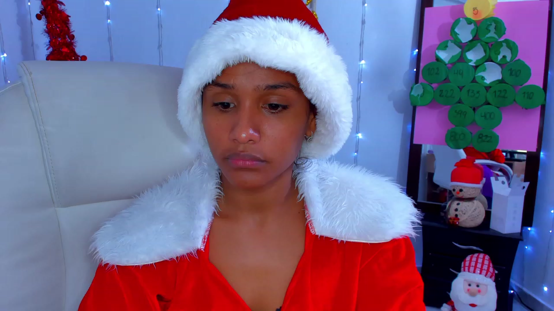 Gallery image thumbnail from Violet_Fit's myfreecams stream on, 12/24/2022, 15:59 image 17 of 20