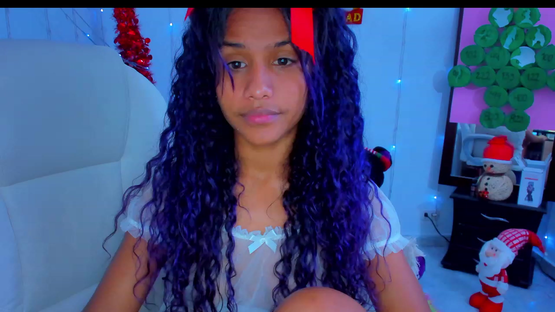 Gallery image thumbnail from Violet_Fit's myfreecams stream on, 12/27/2022, 15:45 image 4 of 20