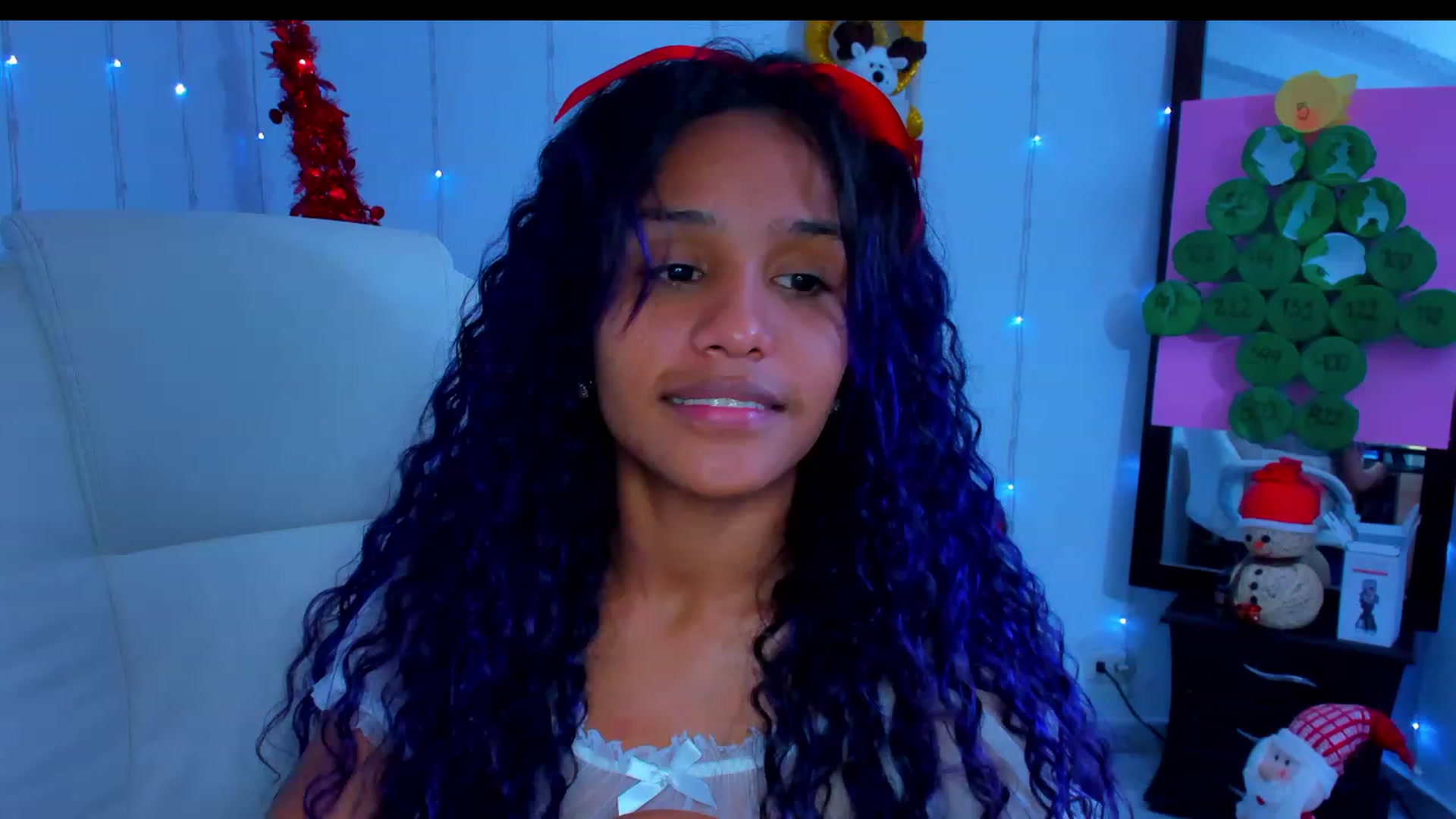 Gallery image thumbnail from Violet_Fit's myfreecams stream on, 12/27/2022, 15:45 image 10 of 20