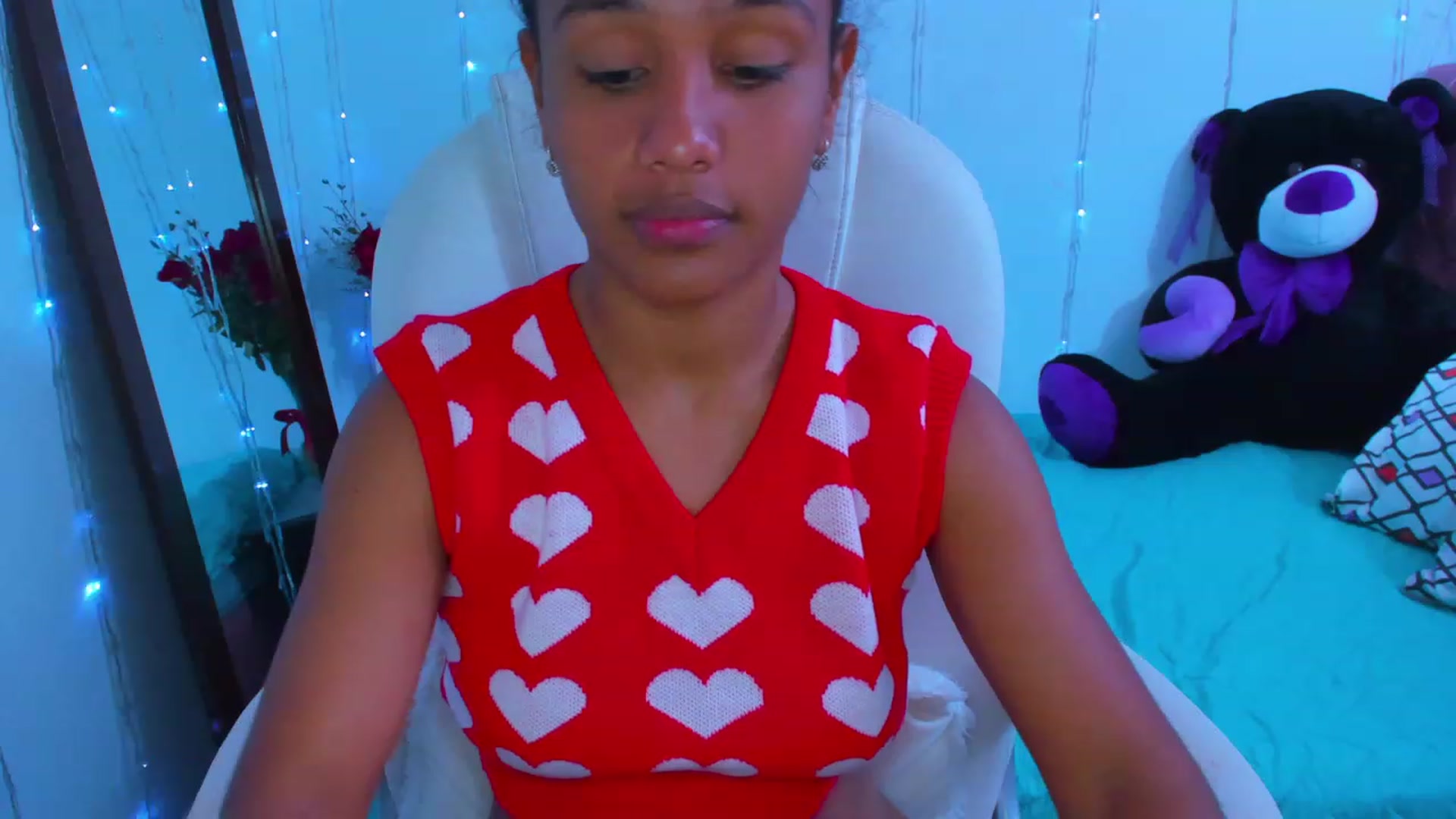 Gallery image thumbnail from Violet_Fit's myfreecams stream on, 01/02/2023, 14:06 image 16 of 20