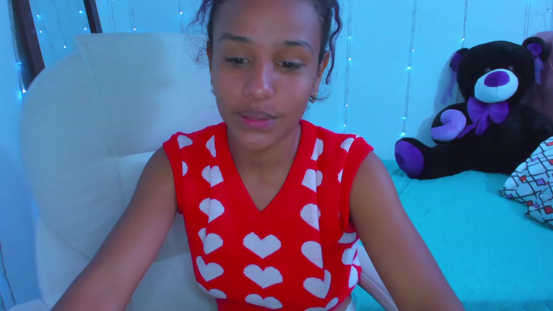 Gallery image thumbnail from Violet_Fit's myfreecams stream on, 01/02/2023, 15:29 image 10 of 20