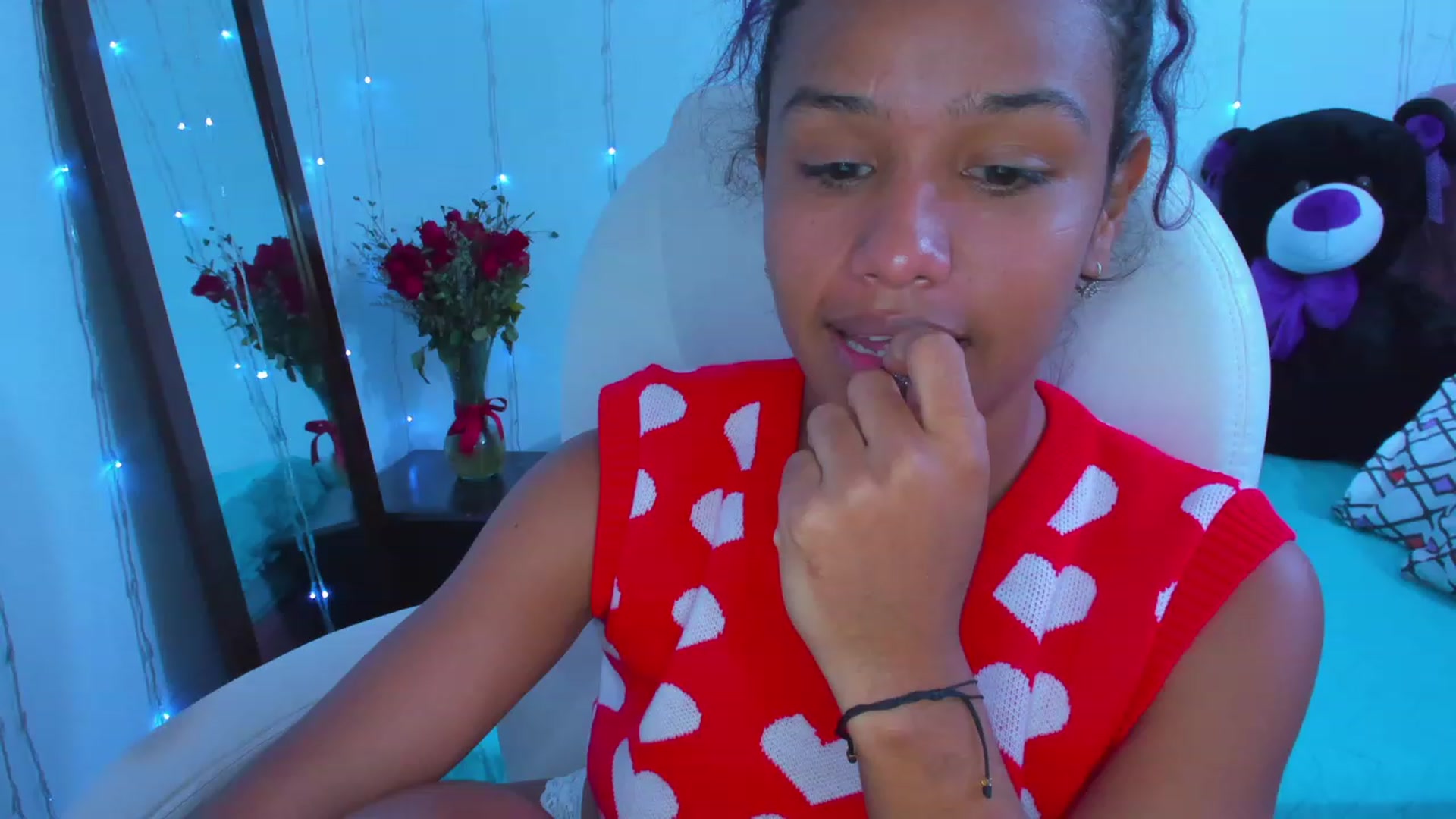 Gallery image thumbnail from Violet_Fit's myfreecams stream on, 01/02/2023, 15:29 image 12 of 20