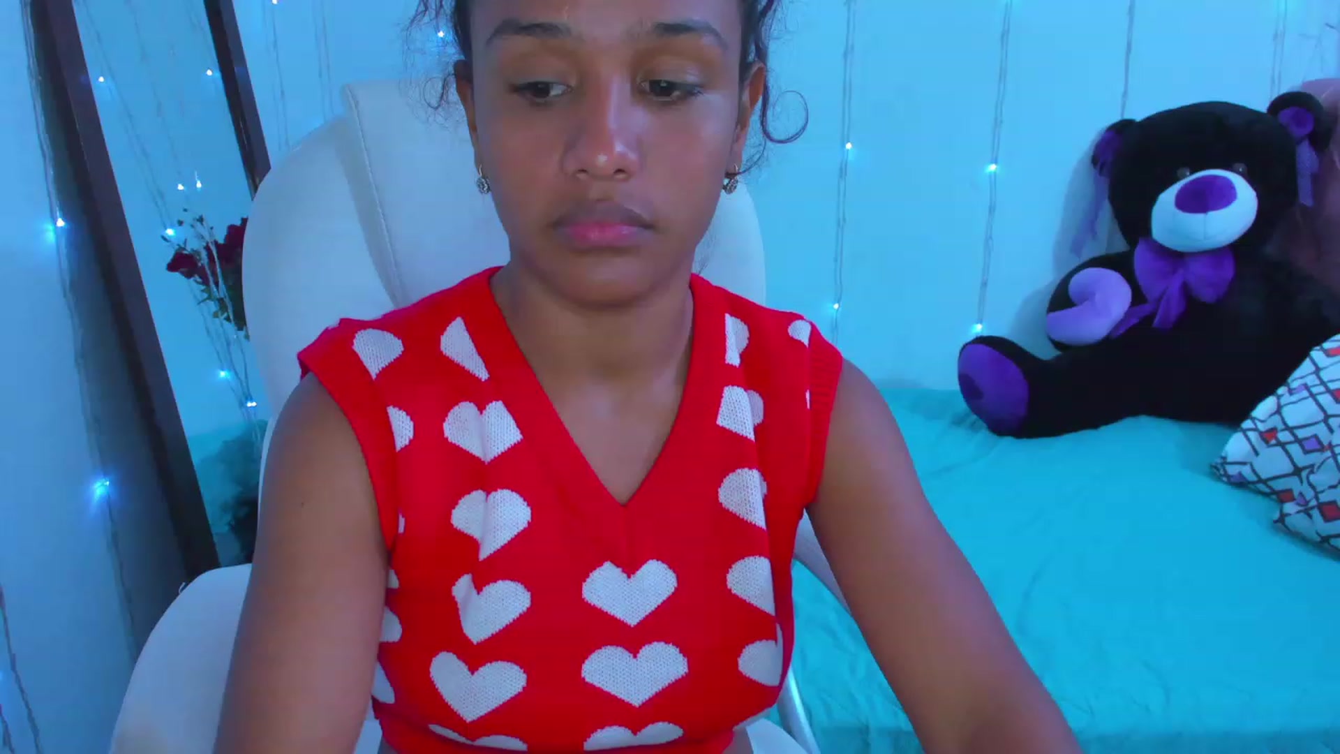 Gallery image thumbnail from Violet_Fit's myfreecams stream on, 01/02/2023, 15:29 image 17 of 20